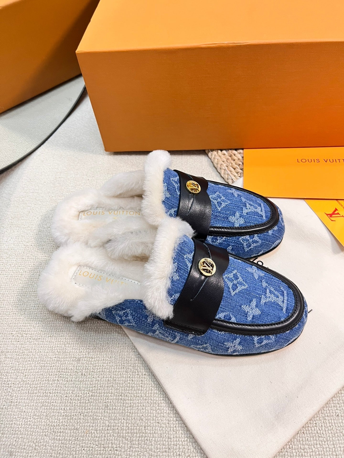 FLAT MULE IN COBALT BLUE MONOGRAM DENIM AND SHEARLING LINING - 35