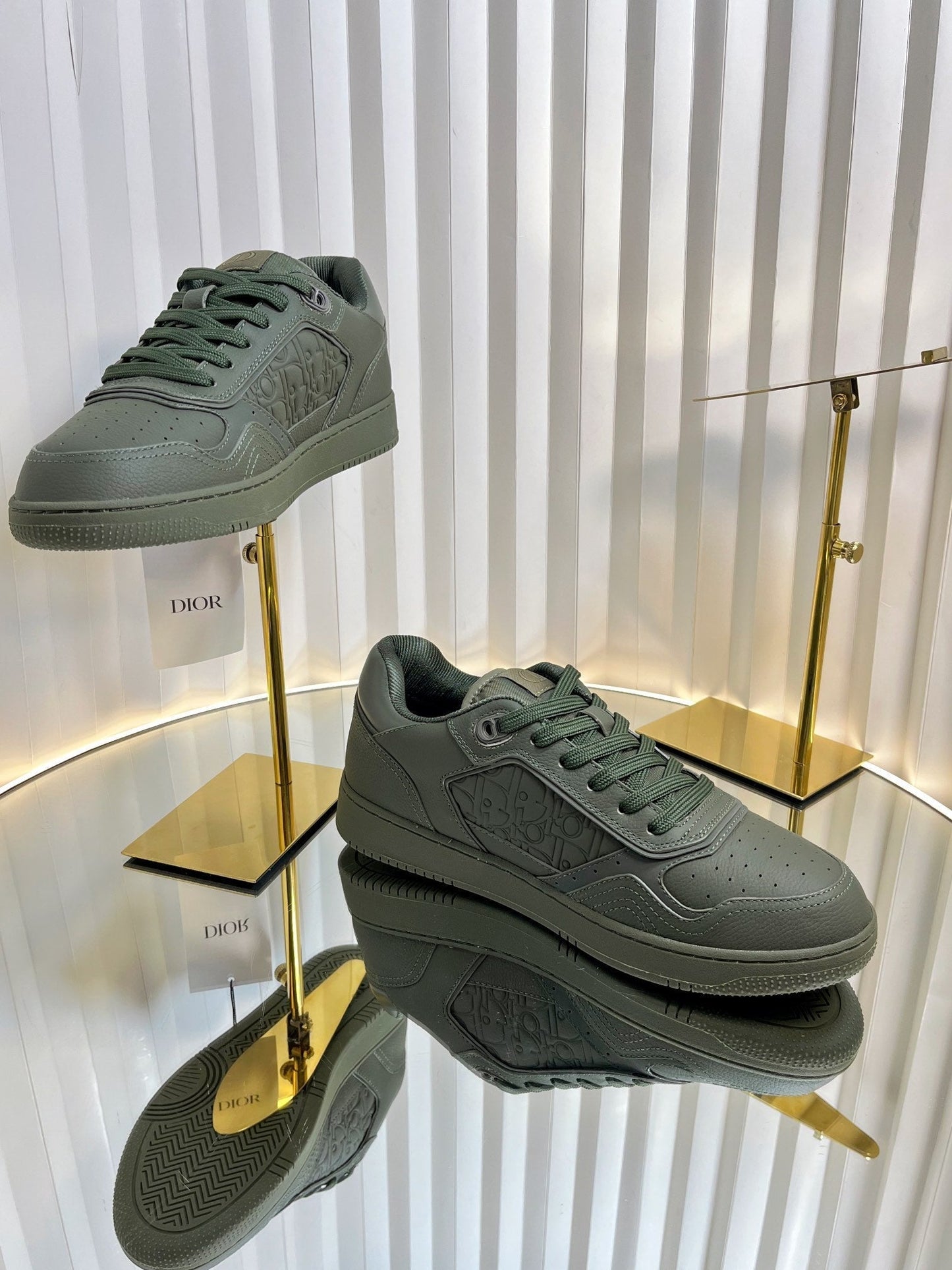 B27 LOW-TOP SNEAKER ARMY GREEN SMOOTH CALFSKIN - 35