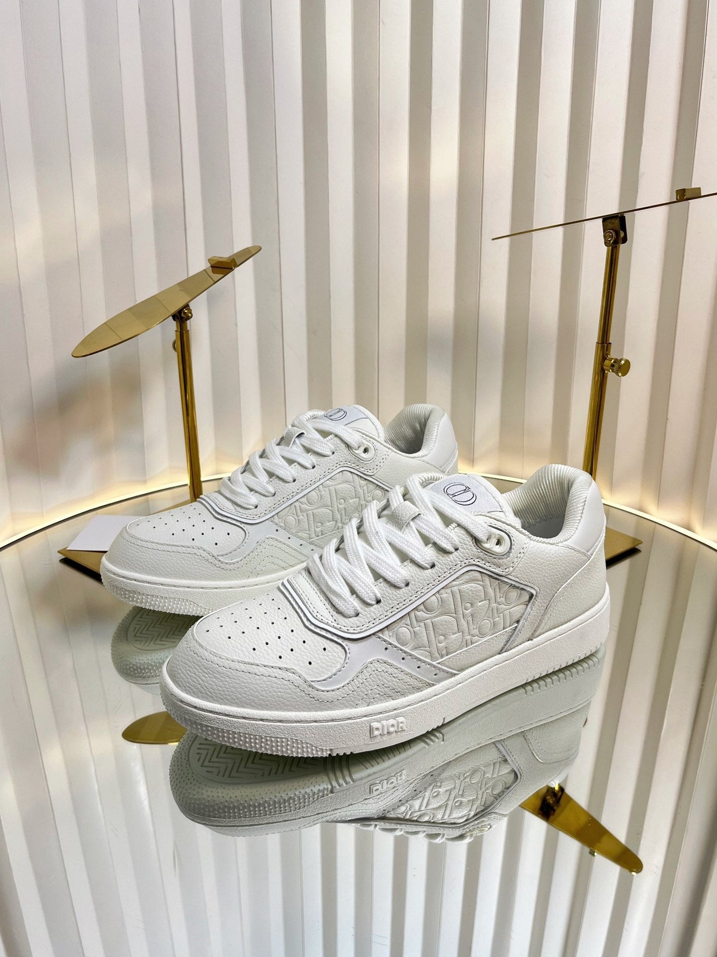 B27 LOW-TOP SNEAKER WHITE SMOOTH CALFSKIN - 35
