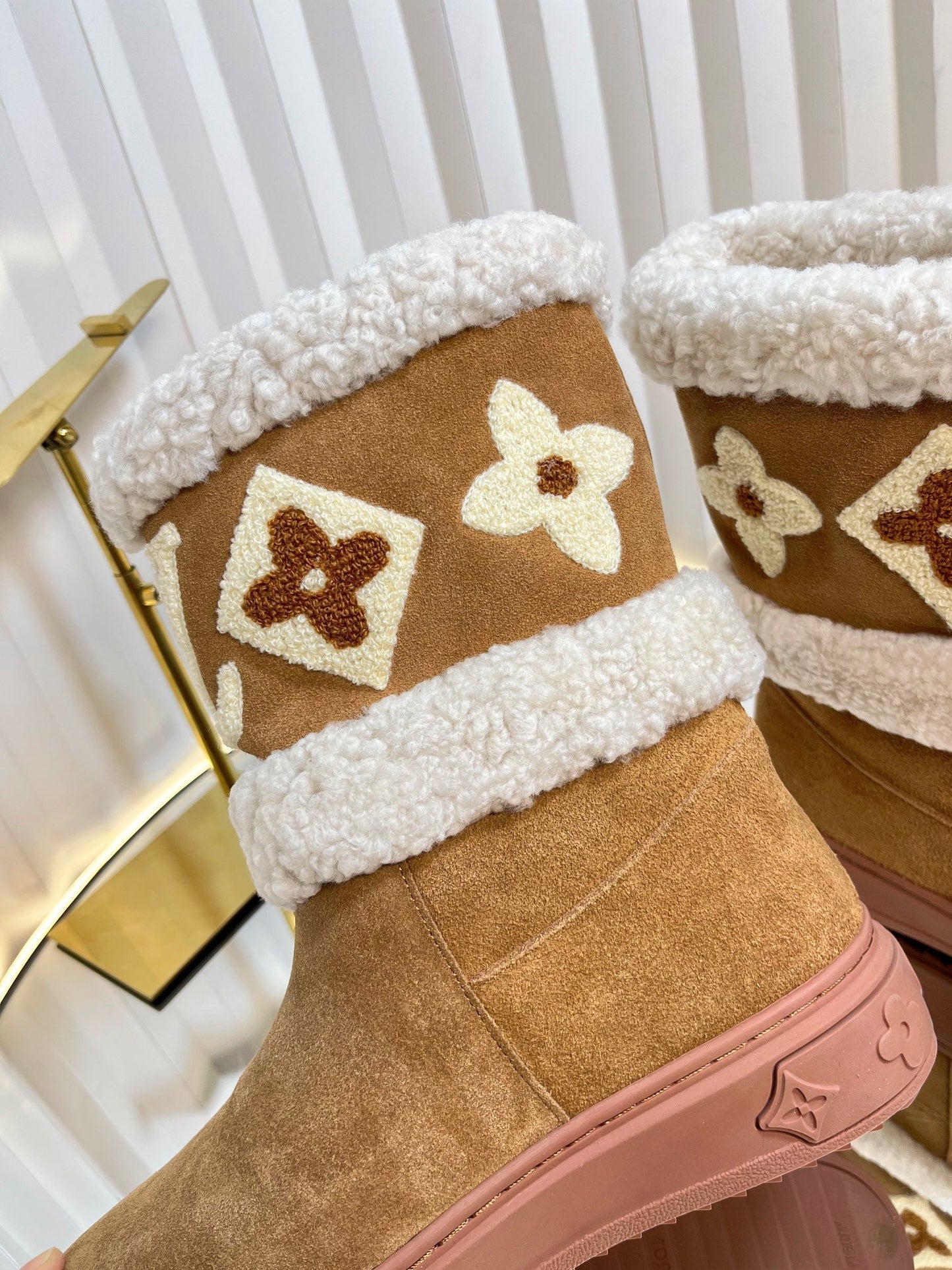 SNOWDROP FLAT ANKLE BOOTS IN CIDER BROWN SUEDE - 35