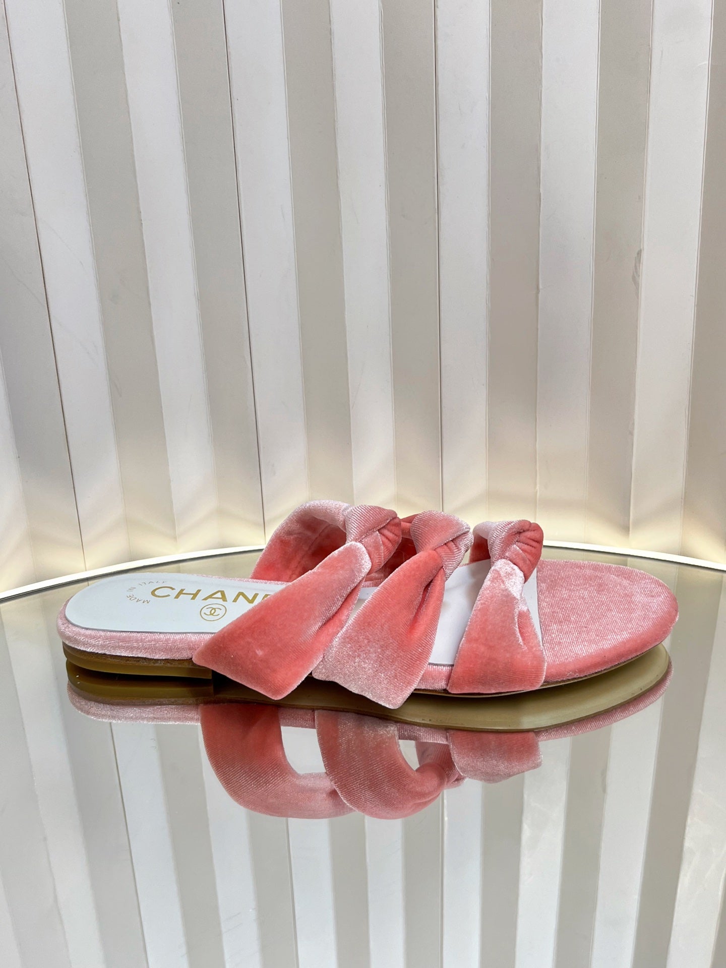 THREE STRAPS MULE IN BRIGHT PINK VELVET - 35