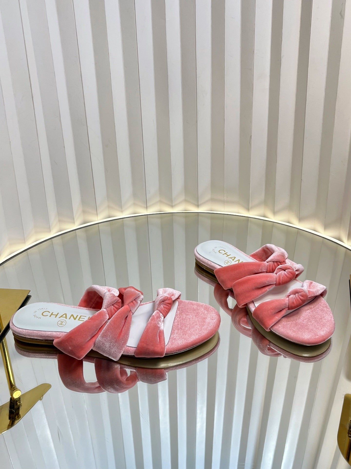 THREE STRAPS MULE IN BRIGHT PINK VELVET - 35