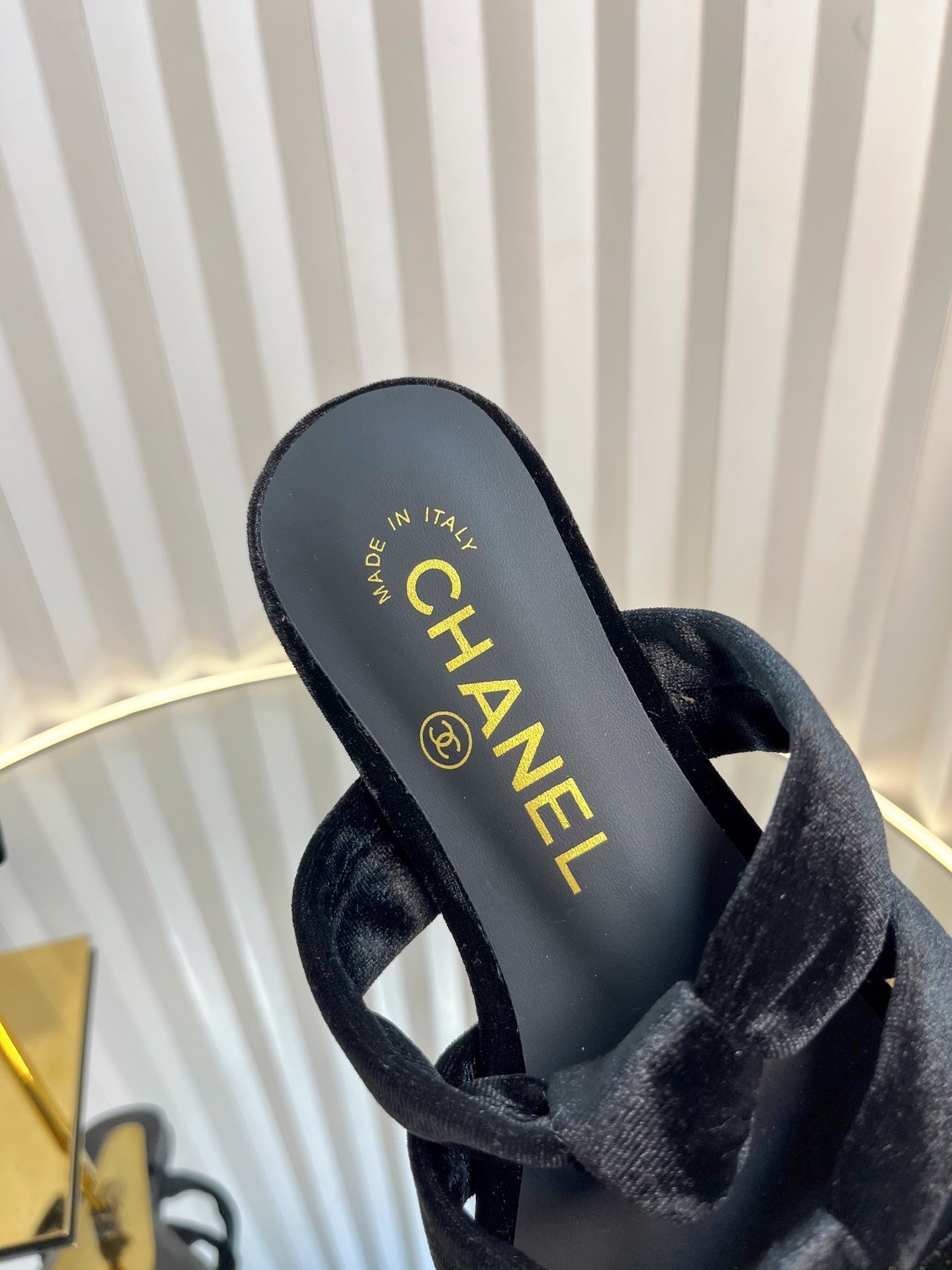 THREE STRAPS MULE IN BLACK VELVET - 35