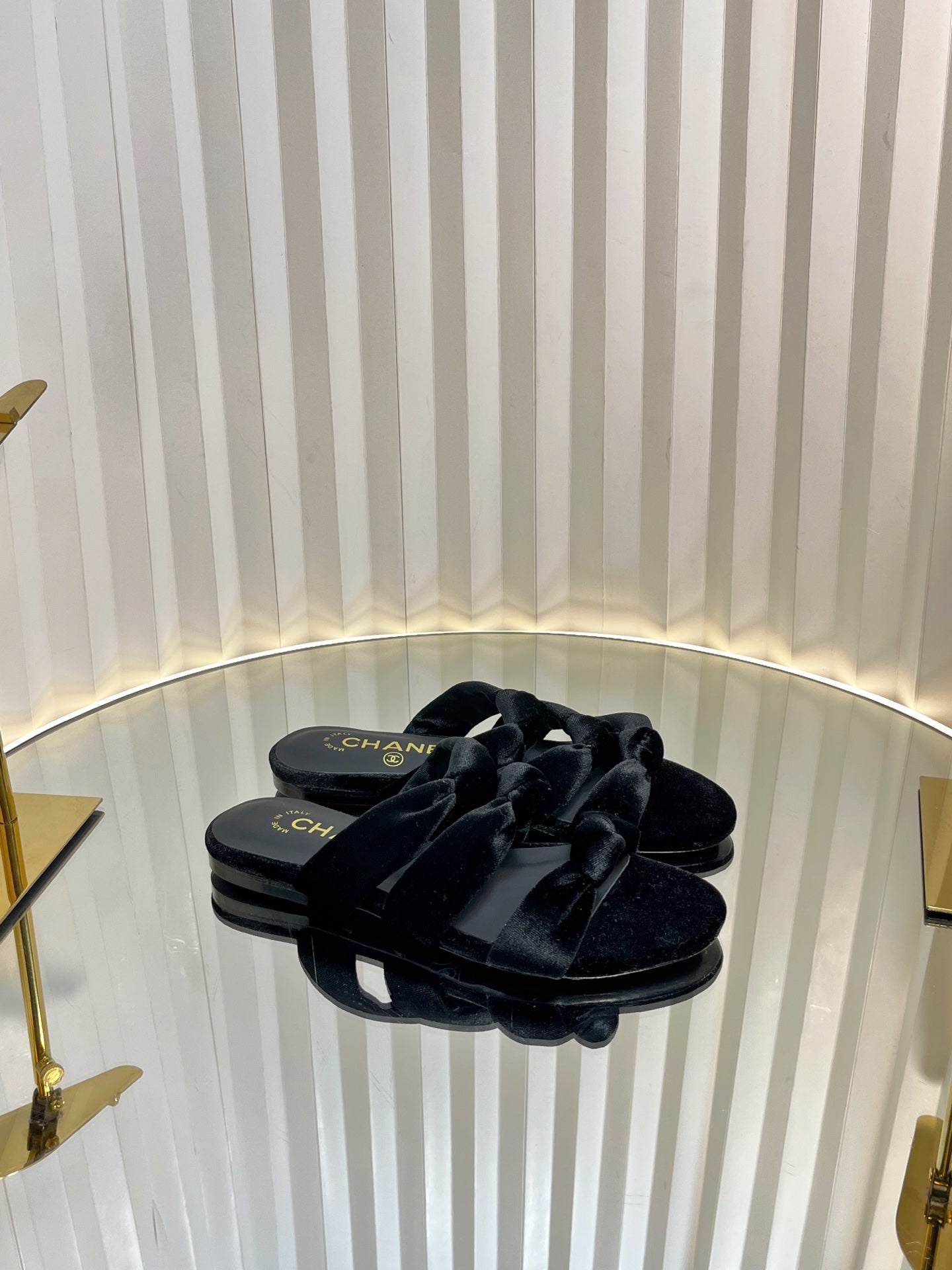 THREE STRAPS MULE IN BLACK VELVET - 35