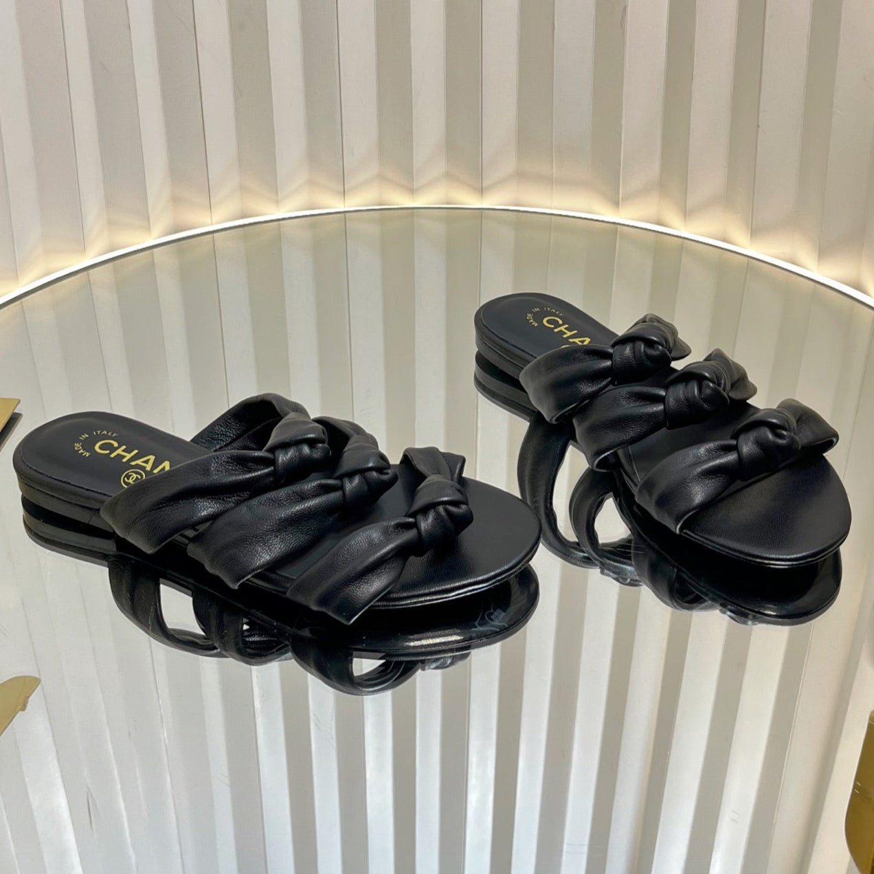 THREE STRAPS MULE IN BLACK CALFSKIN - 35