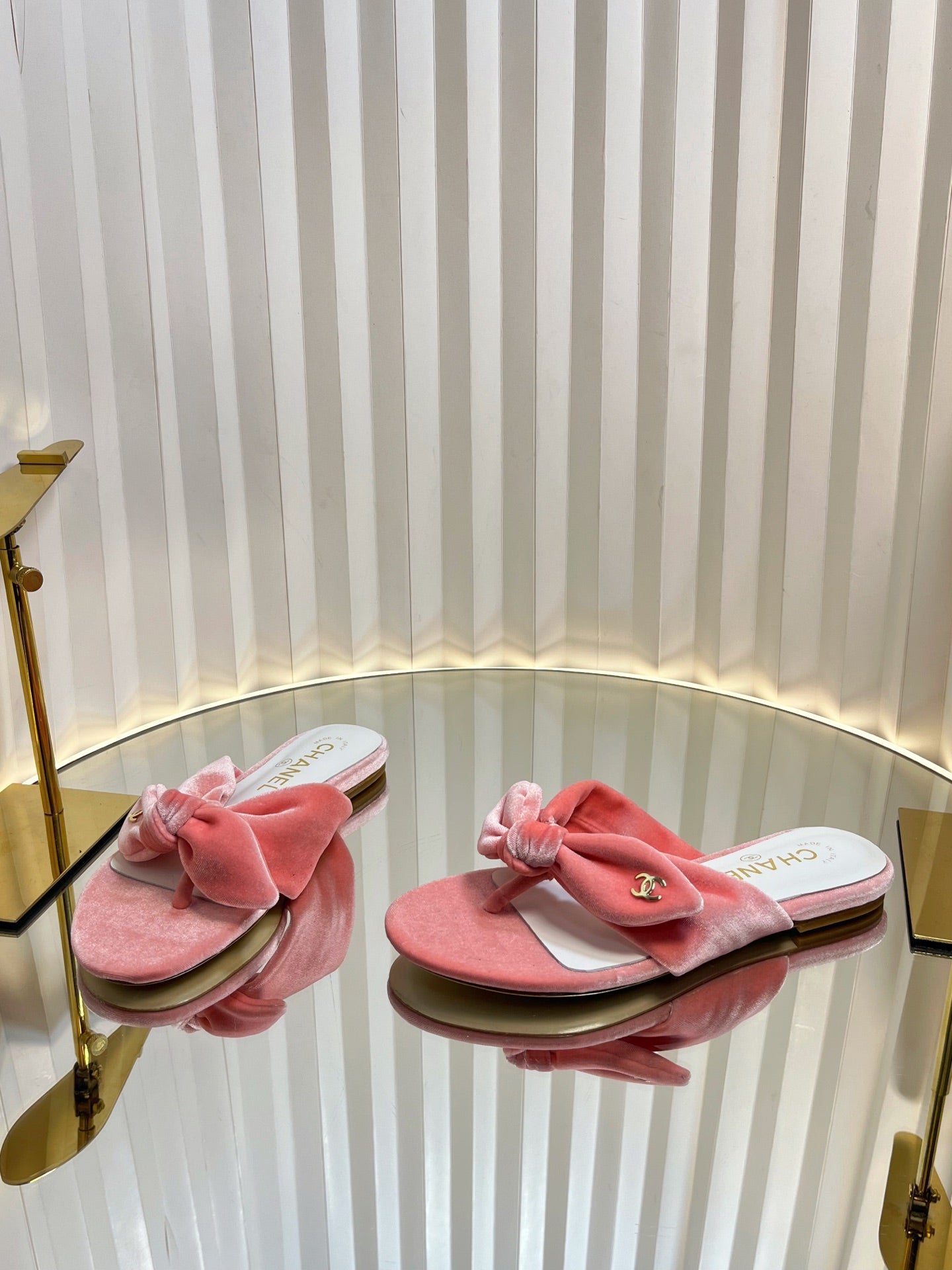 LACE SANDALS IN BRIGHT PINK VELVET - 35