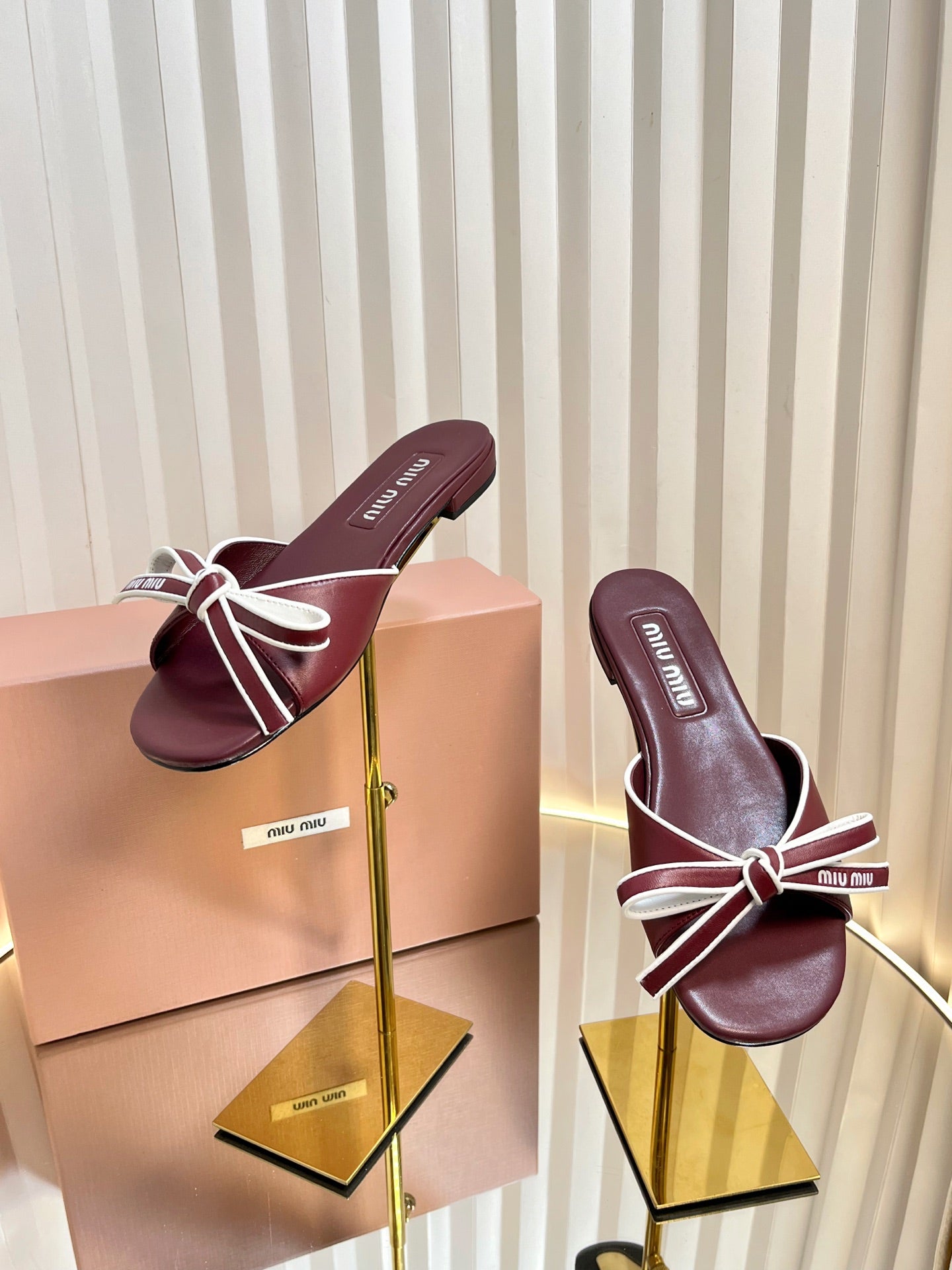 SLIDES SANDALS IN BURGUNDY RED CALFSKIN BOW IN TRAP - 34