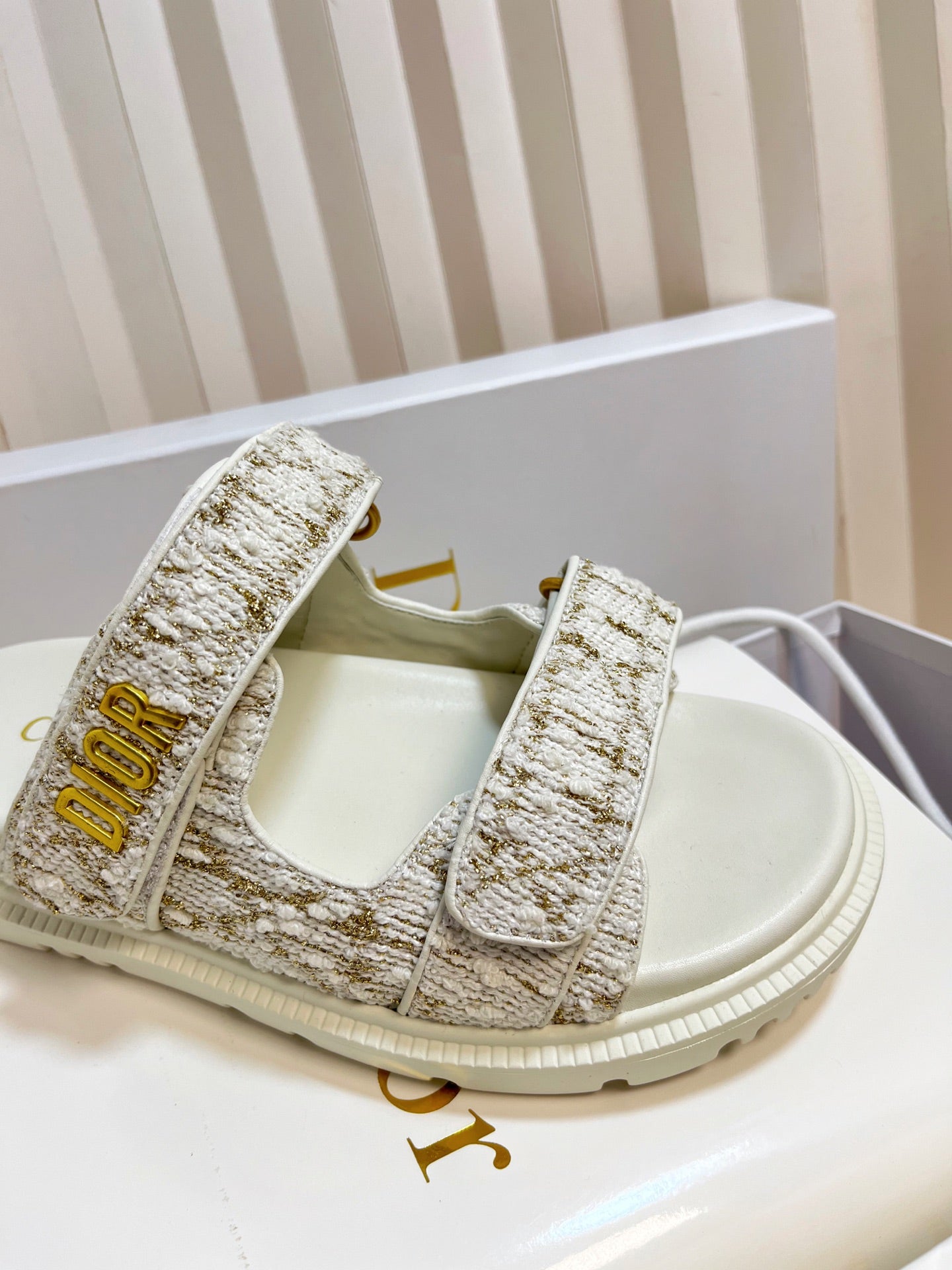 DIORACT SLIDES 25MM IN WHITE AND GOLD TWEED - 35