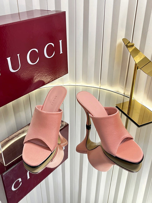 БОСОНІЖКИ GUCCI 26S НА ВИСОКОМУ КАБЛУЦІ 100 ММ З РОЖЕВОГО АТЛАСУ