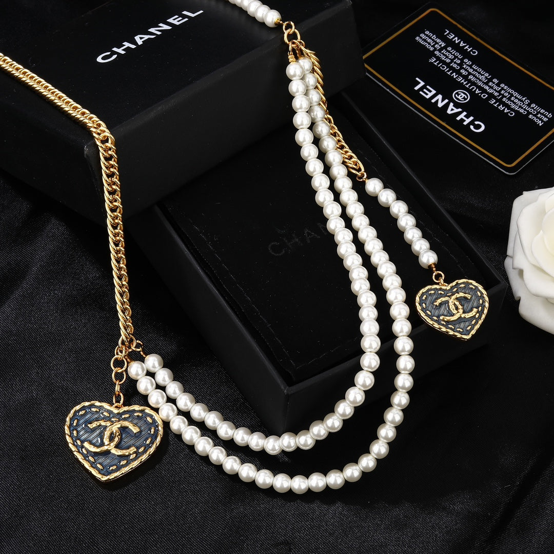CHANEL 25S CHAIN BELT IN WHITE PEARL 614480 - 30