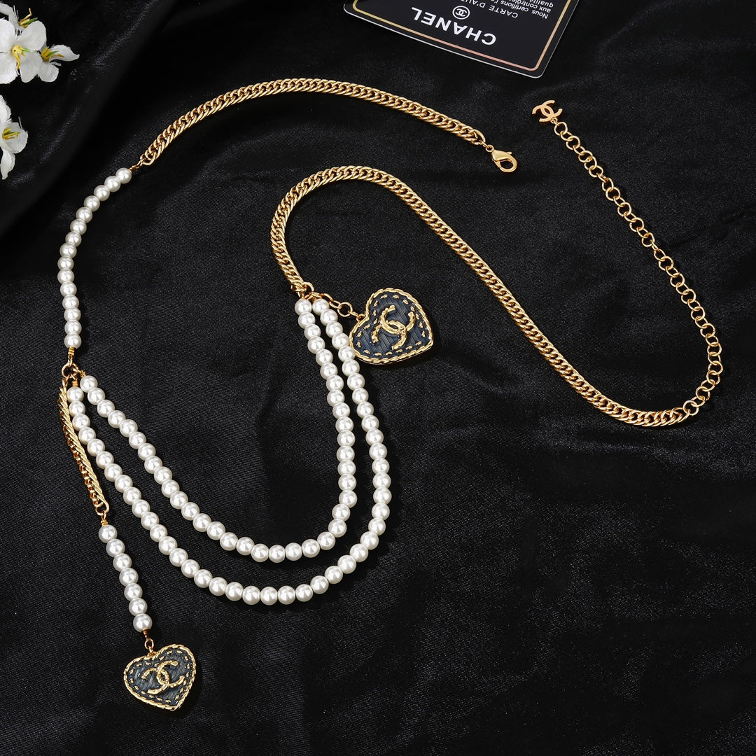 CHANEL 25S CHAIN BELT IN WHITE PEARL 614480 - 30