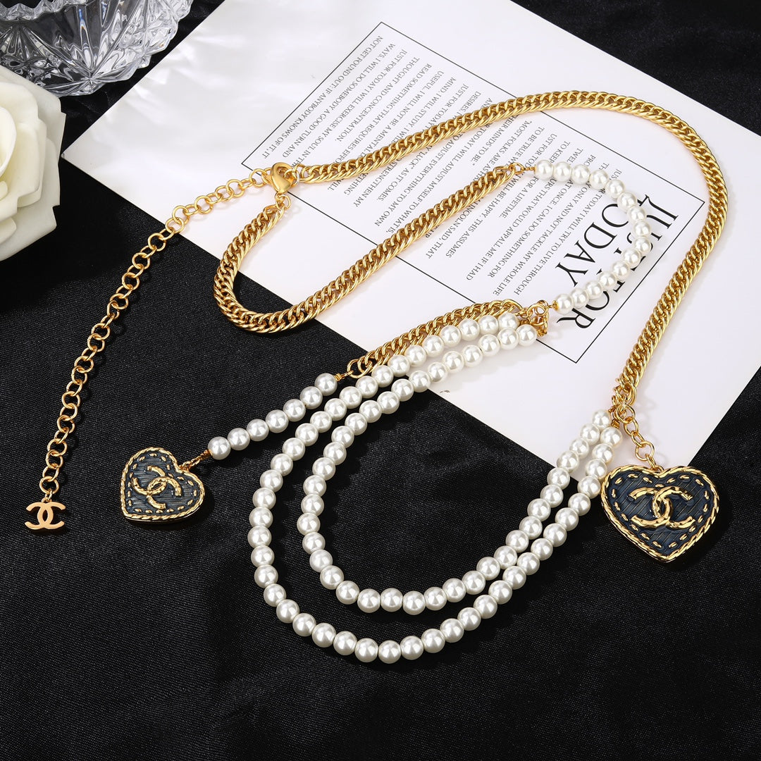 CHANEL 25S CHAIN BELT IN WHITE PEARL 614480 - 30