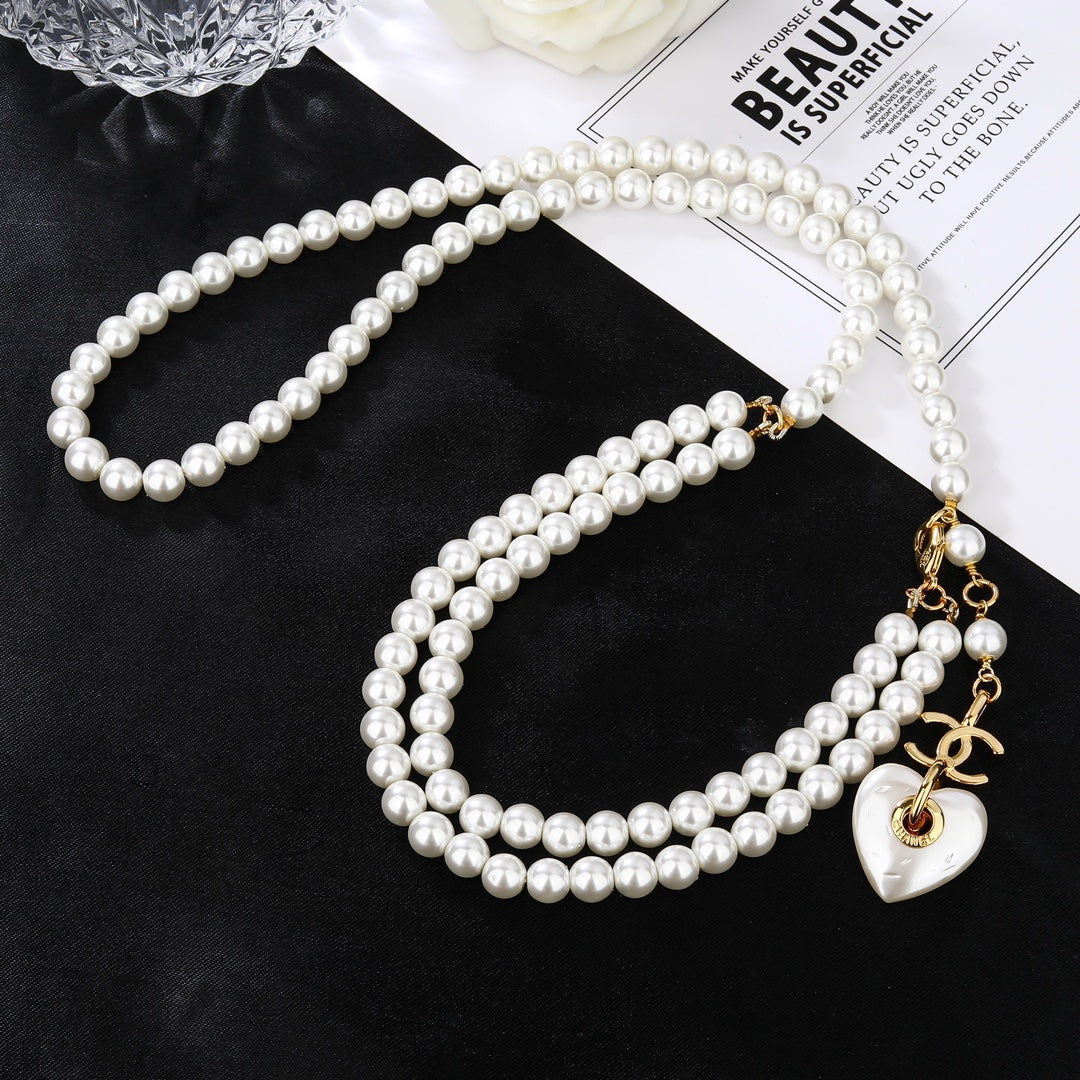 CHANEL 25S CHAIN BELT IN WHITE PEARL 614404 - 30