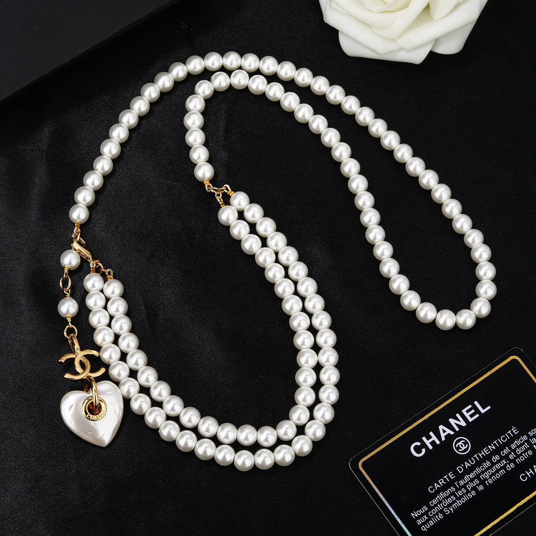 CHANEL 25S CHAIN BELT IN WHITE PEARL 614404 - 30