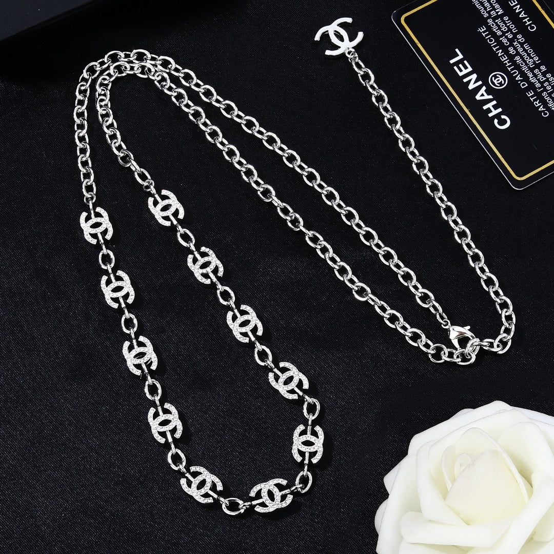 CHANEL 25S CHAIN BELT IN SILVER METALLIC 614472 - 30