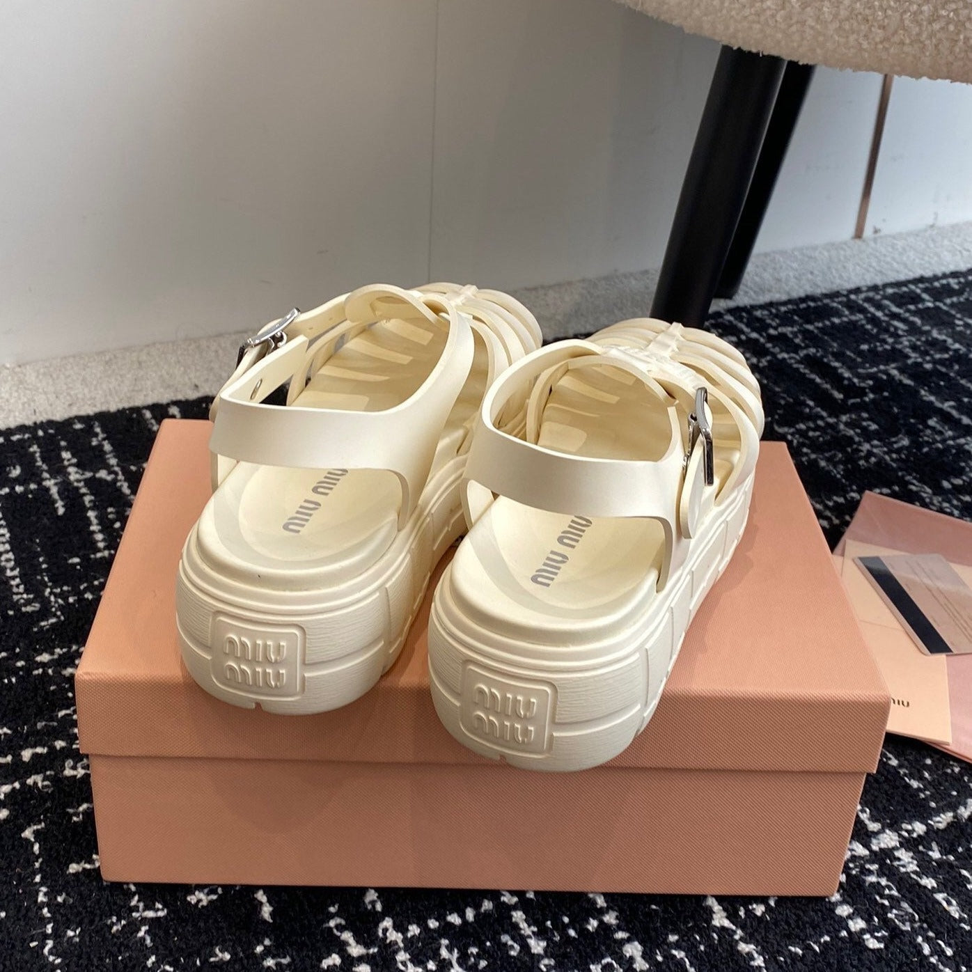 ROMAN THICK-SOLED SANDALS WHITE CREAM CALFSKIN - 35