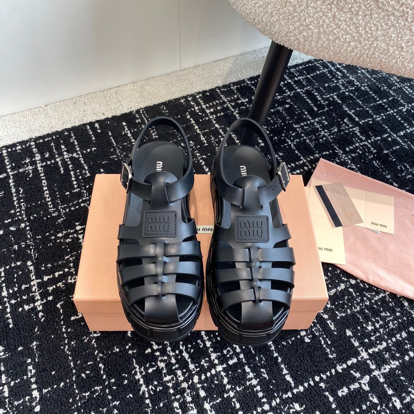 ROMAN THICK-SOLED SANDALS BLACK CALFSKIN - 35
