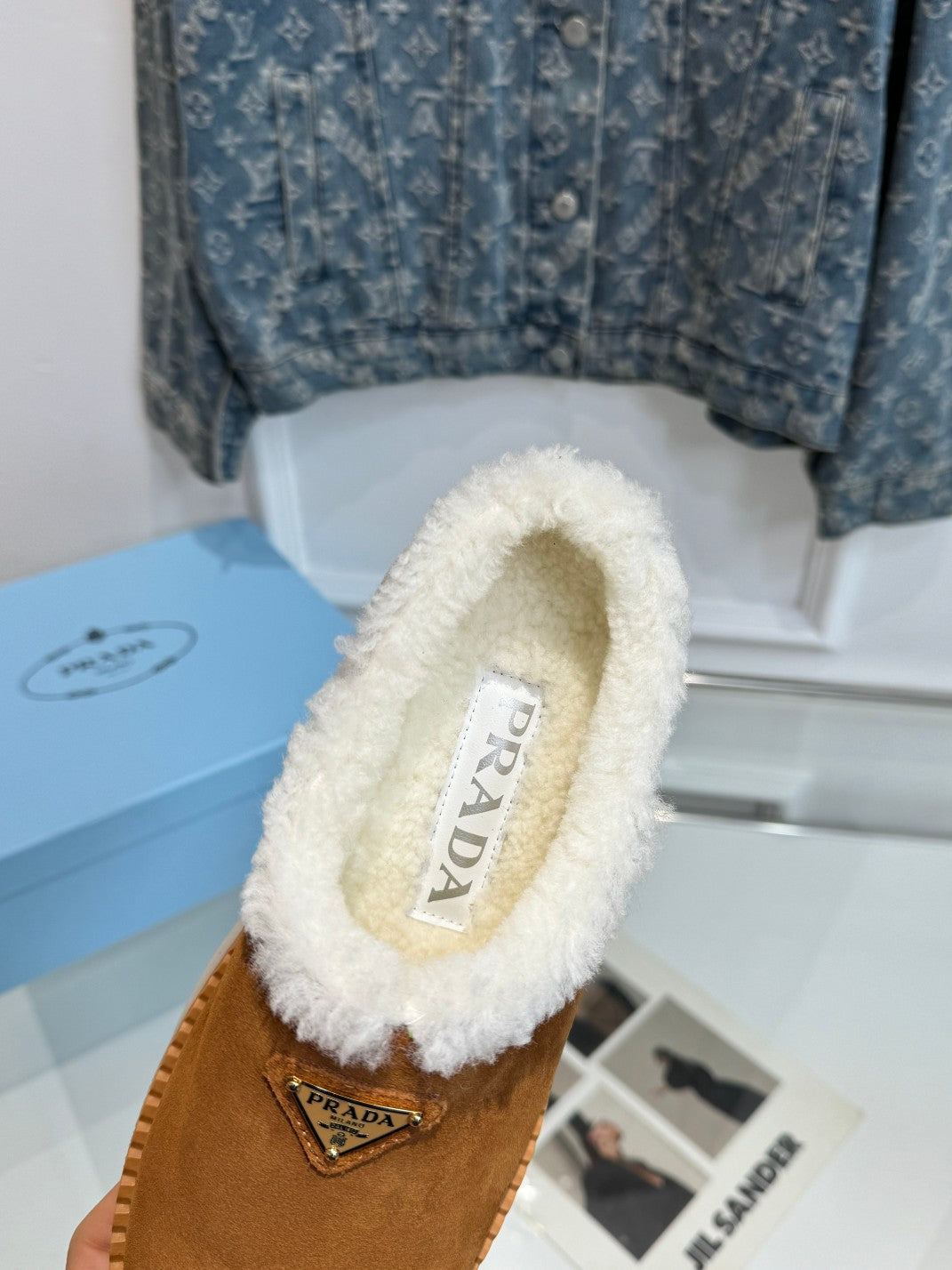 TRIANGLE LOGO MULES IN BRONZE BROWN SUEDE AND SHEARLING LINING - 35