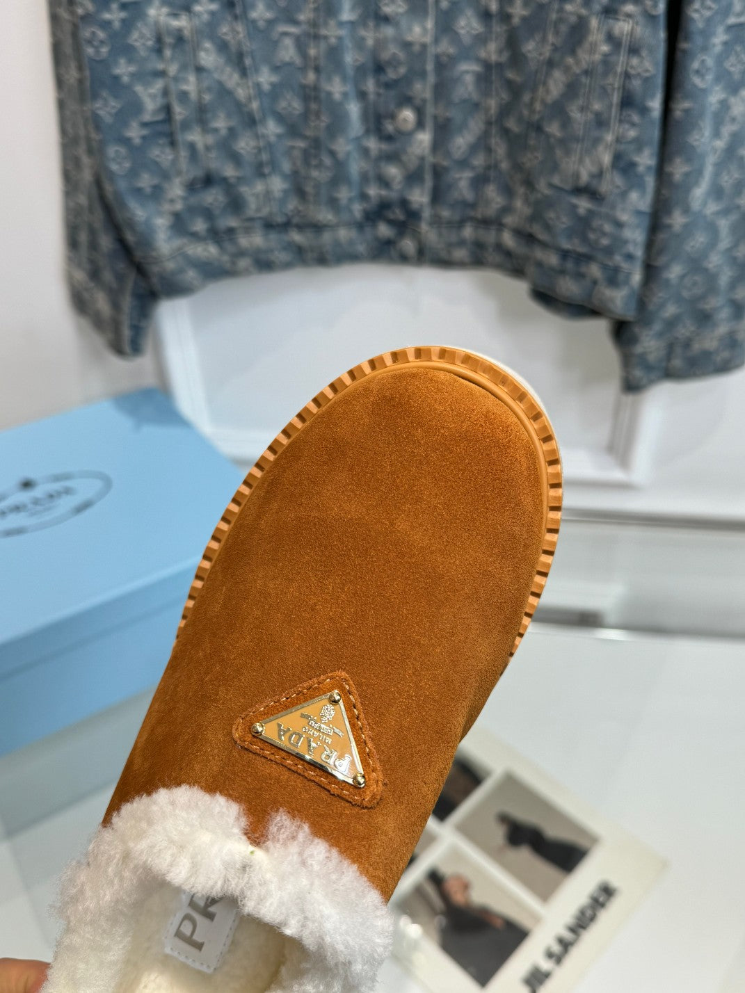 TRIANGLE LOGO MULES IN BRONZE BROWN SUEDE AND SHEARLING LINING - 35