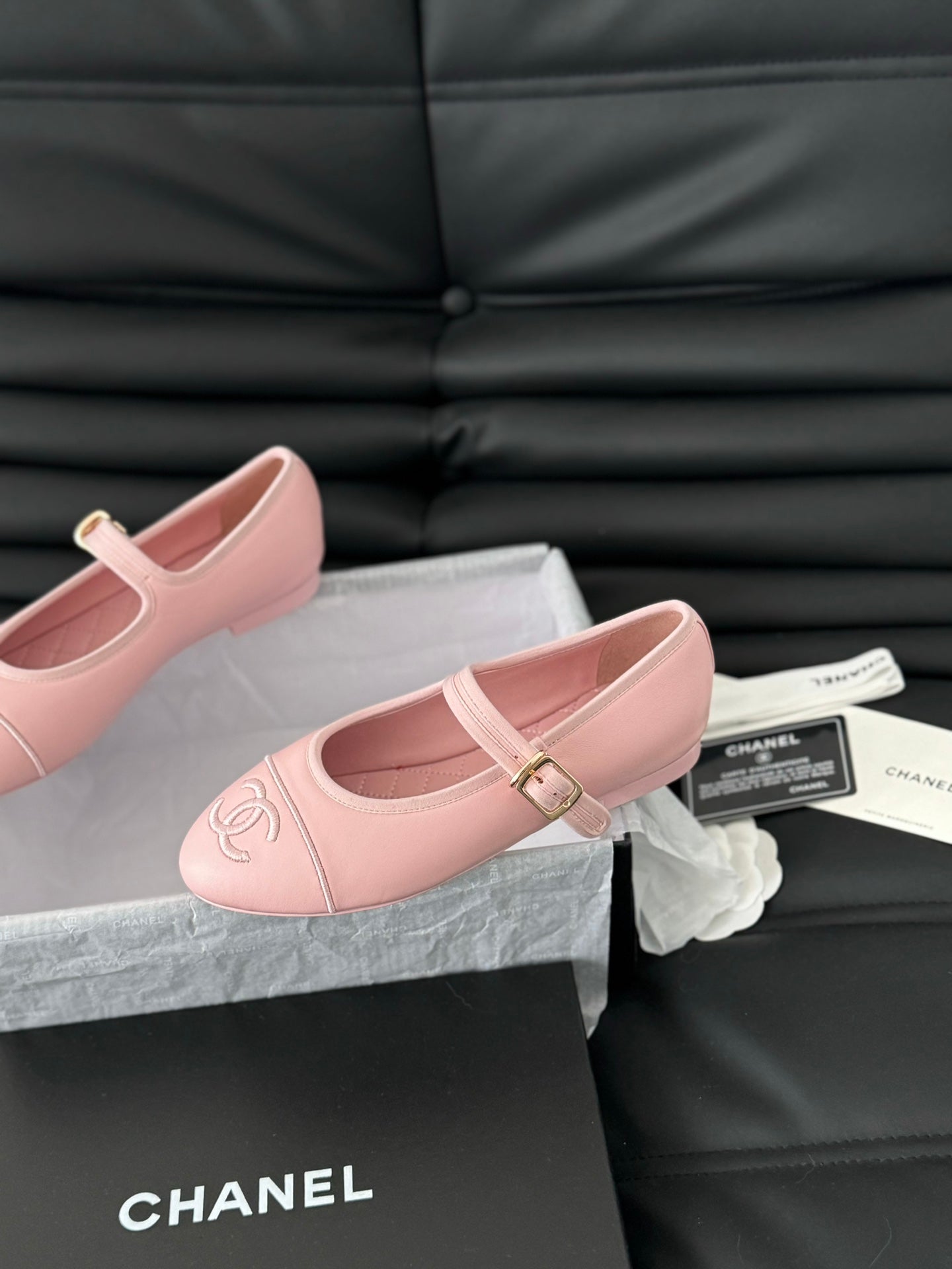 MARY JANE SHOES IN LIGHT PINK LAMBSKIN - 35