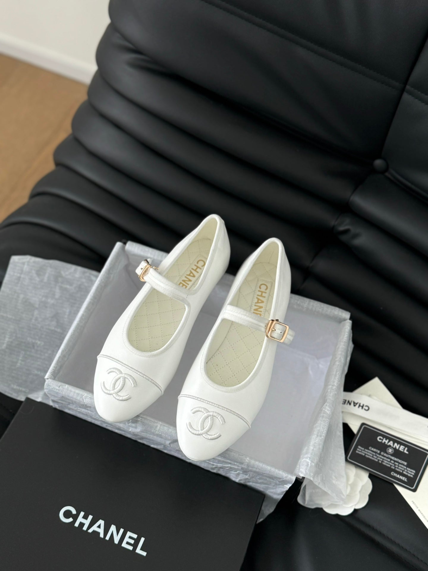 MARY JANE SHOES IN WHITE LAMBSKIN - 35