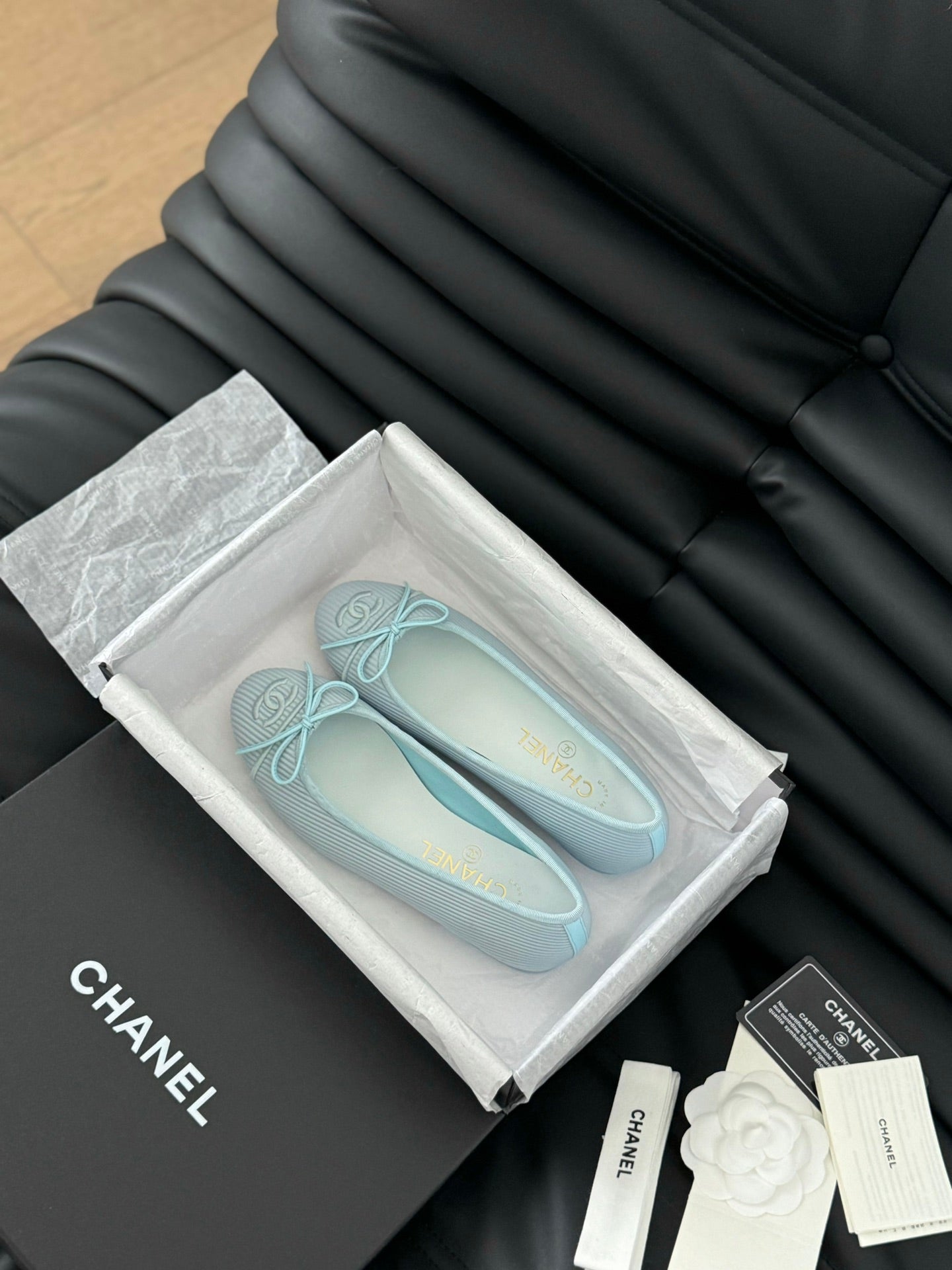 CLASSIC BALLET FLATS LIGHT BLUE LAMBSKIN - 35