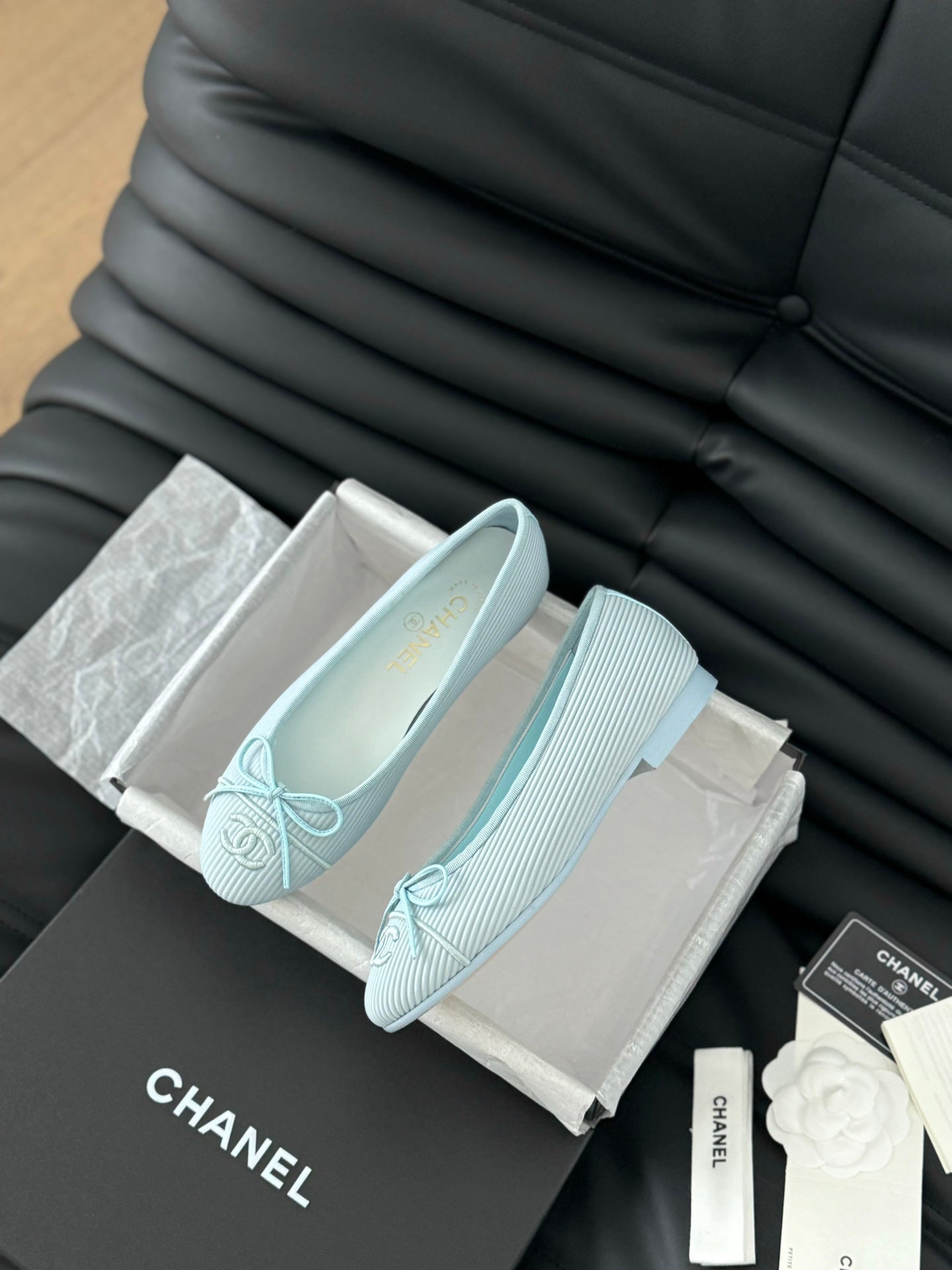 CLASSIC BALLET FLATS LIGHT BLUE LAMBSKIN - 35