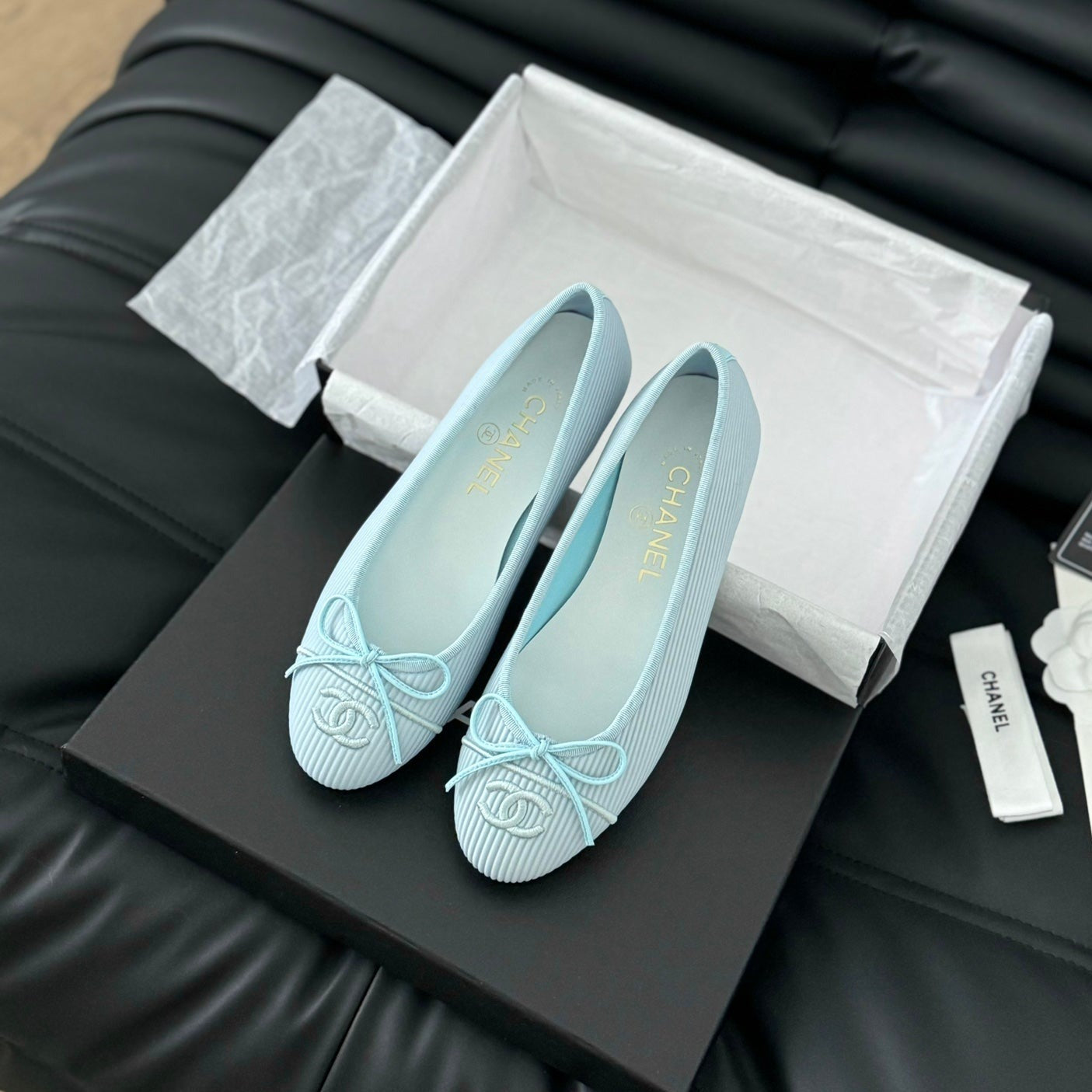 CLASSIC BALLET FLATS LIGHT BLUE LAMBSKIN - 35