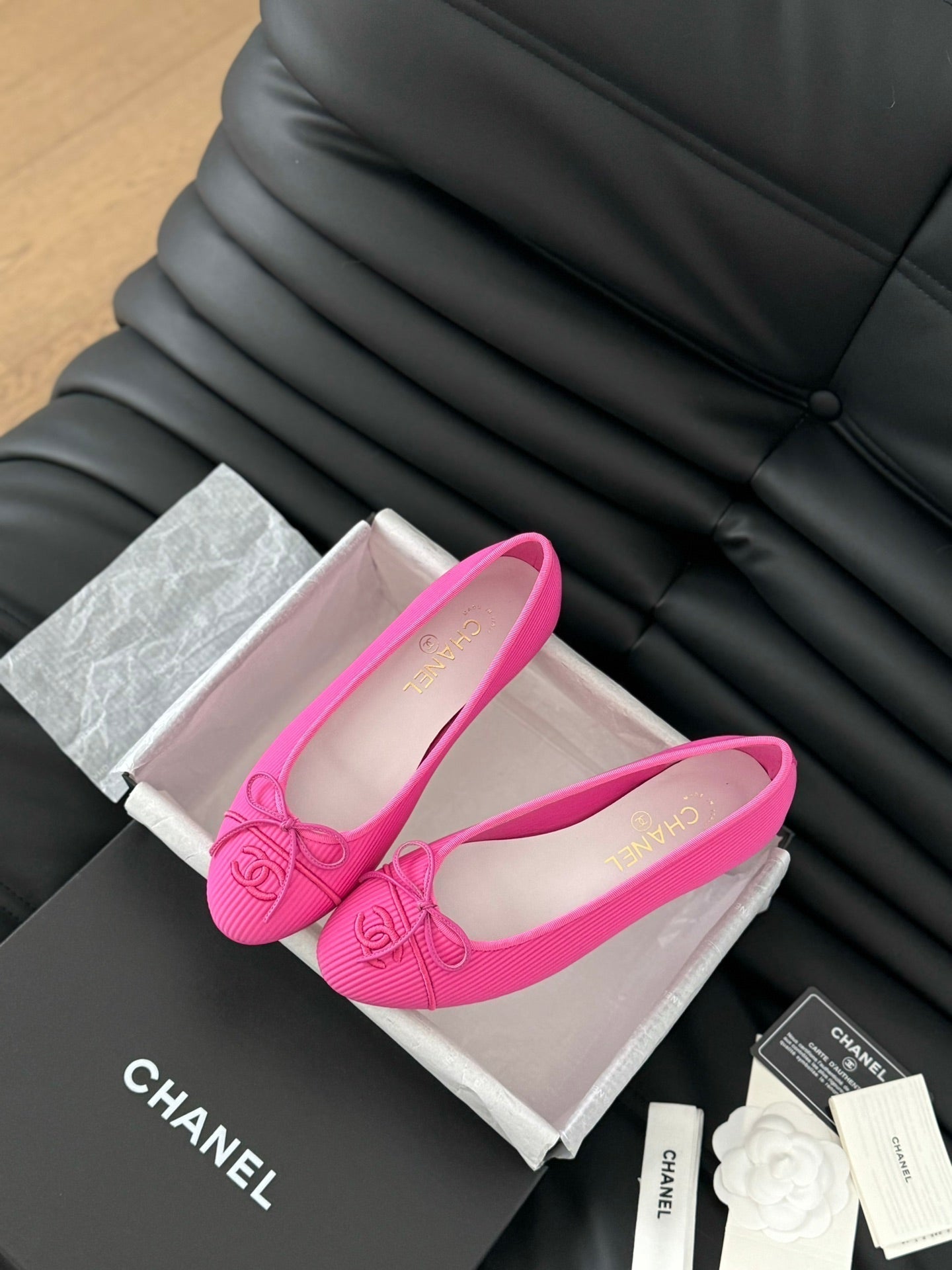 CLASSIC BALLET FLATS BRIGHT PINK LAMBSKIN - 35