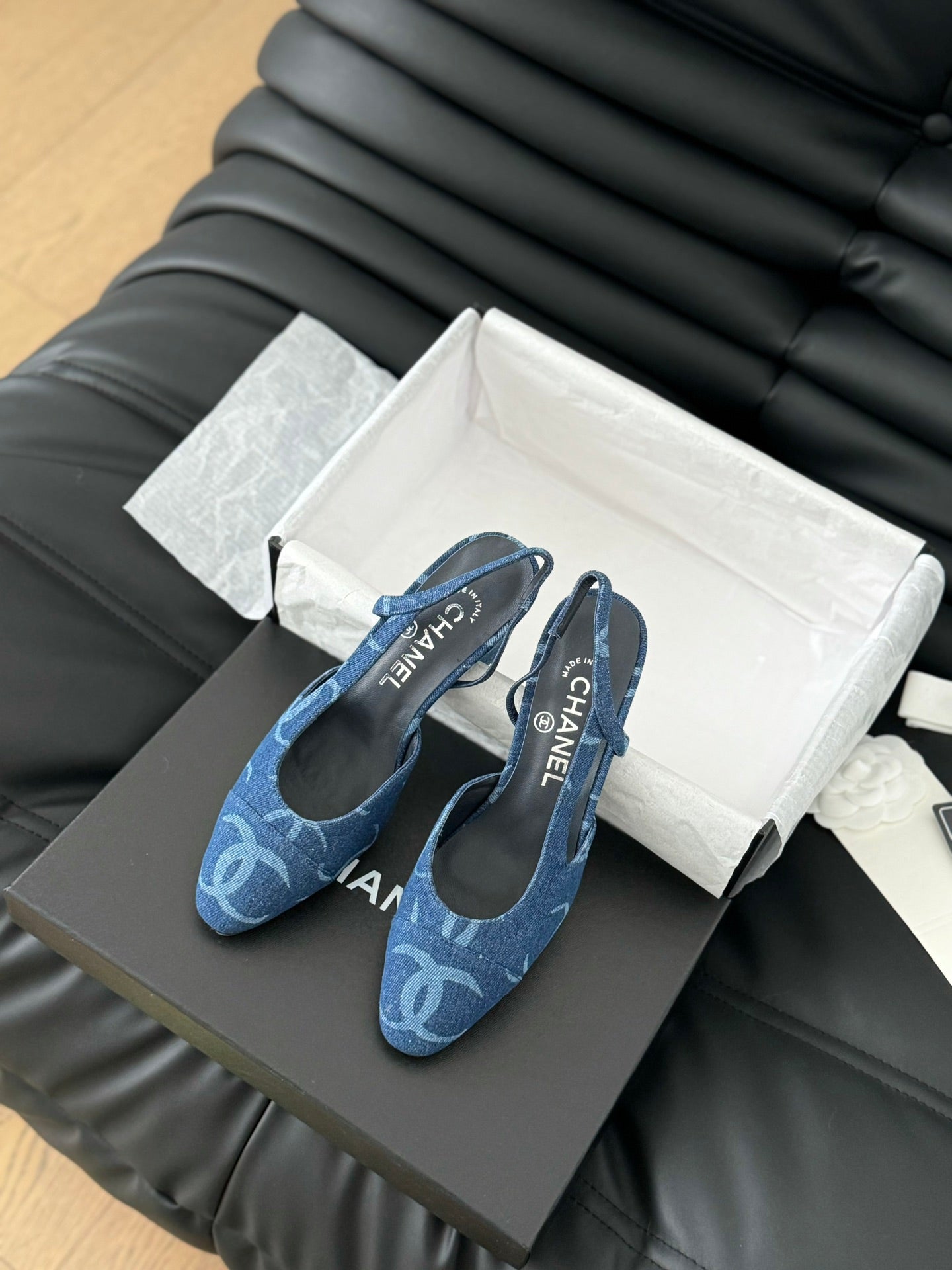 CLASSIC HIGH SLINGBACK NAVY BLUE CALFSKIN - 35