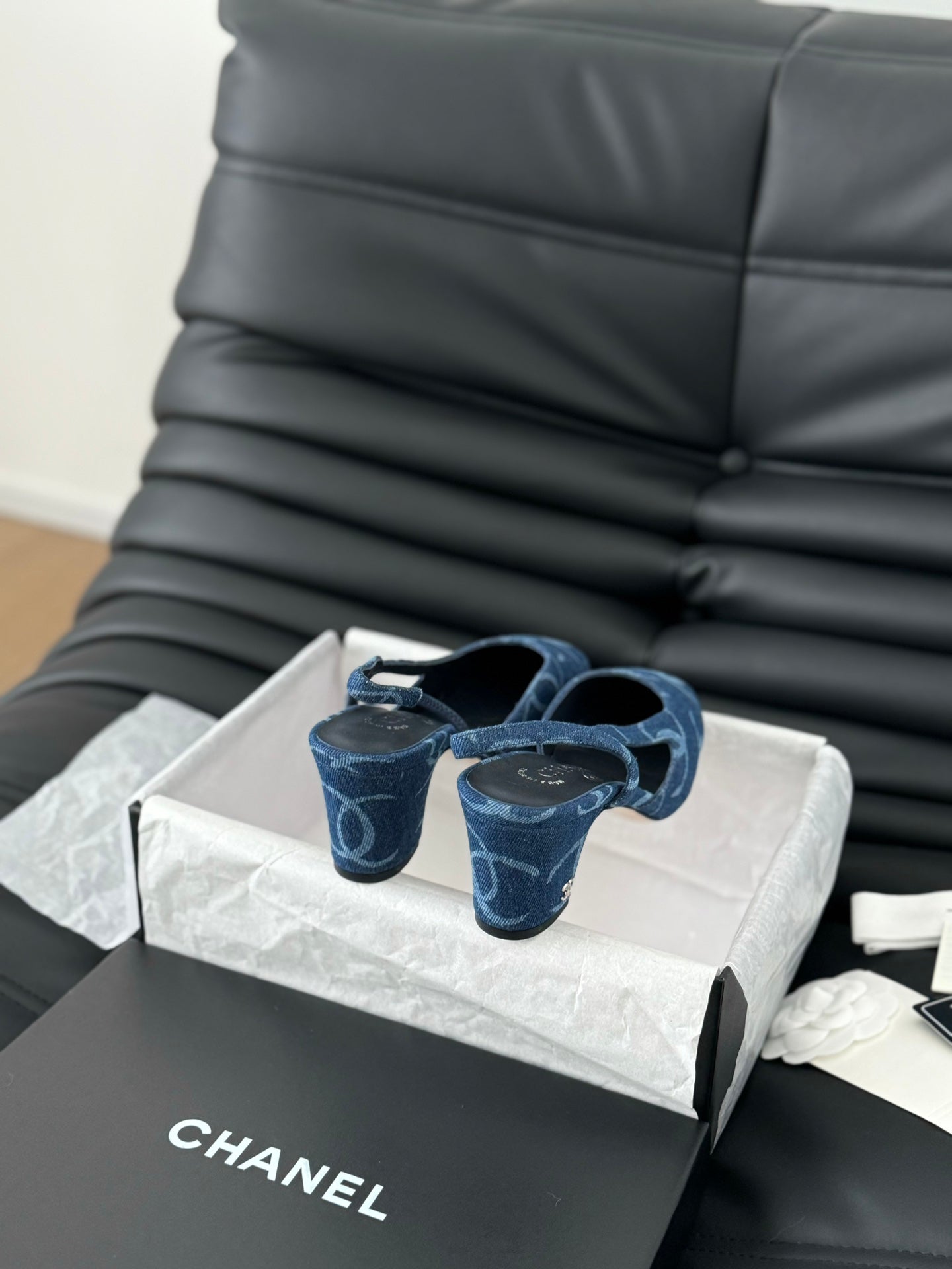 CLASSIC HIGH SLINGBACK NAVY BLUE CALFSKIN - 35