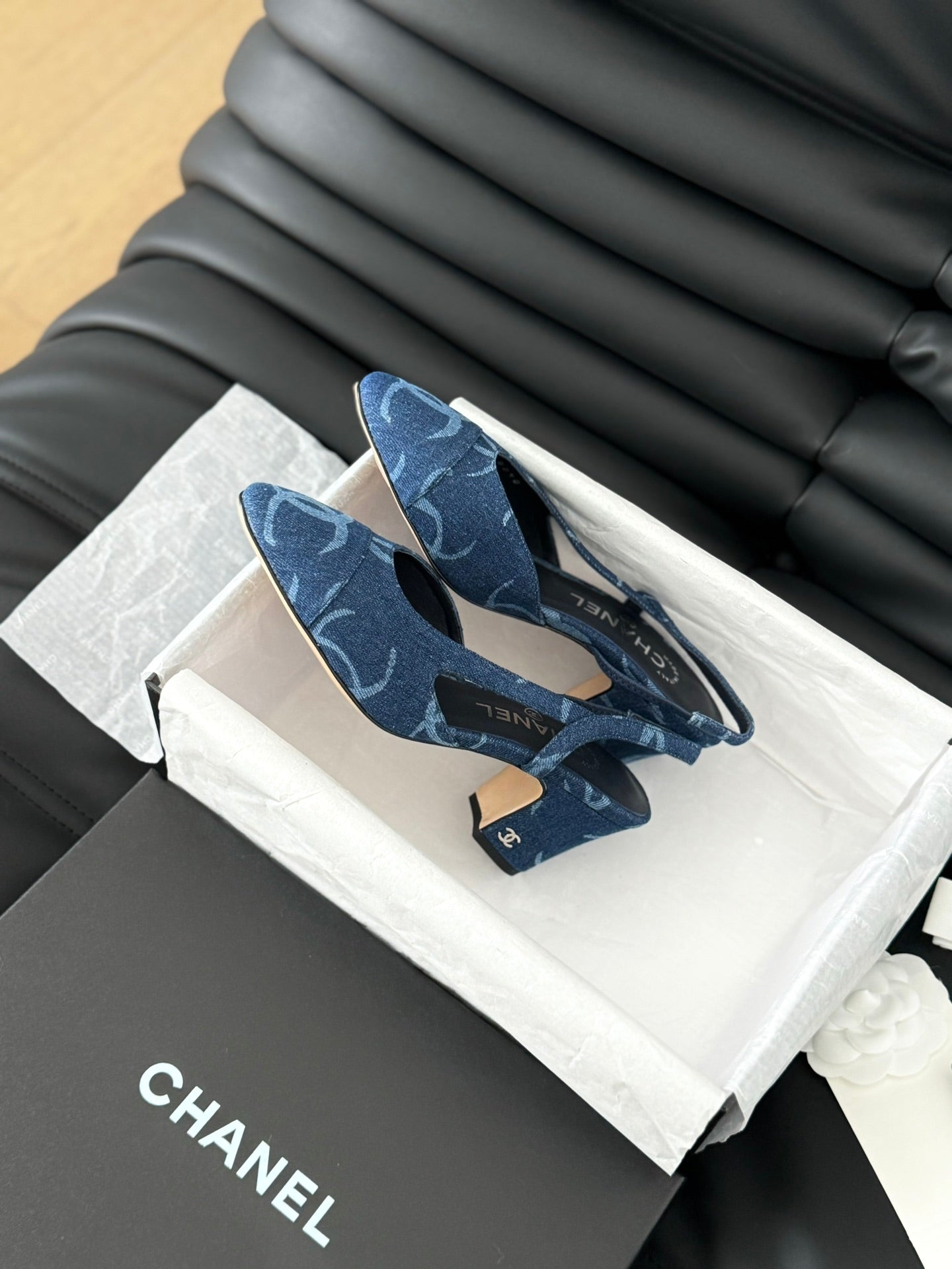 CLASSIC HIGH SLINGBACK NAVY BLUE CALFSKIN - 35