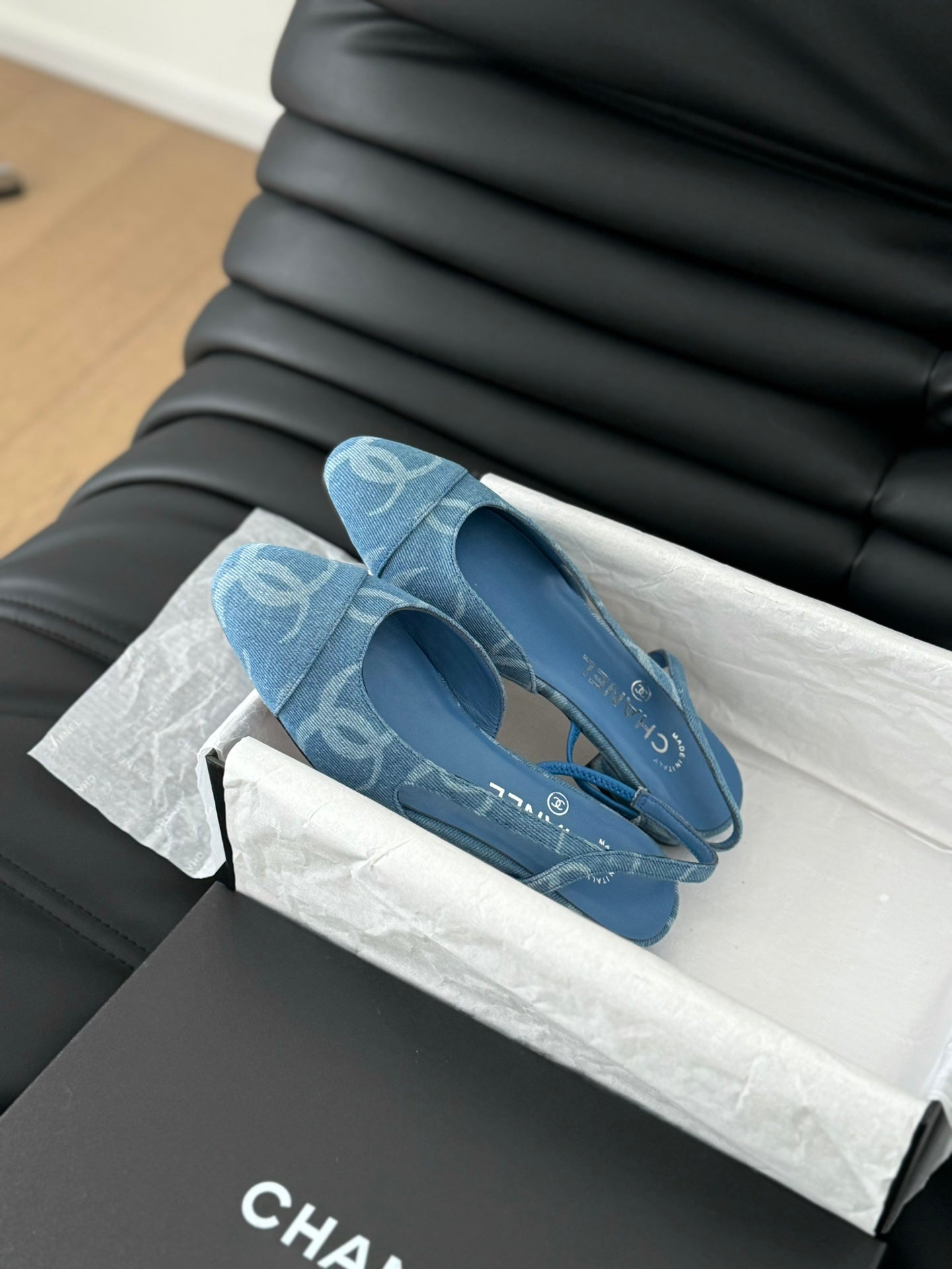 CLASSIC SLINGBACK CERULEAN BLUE CALFSKIN - 35