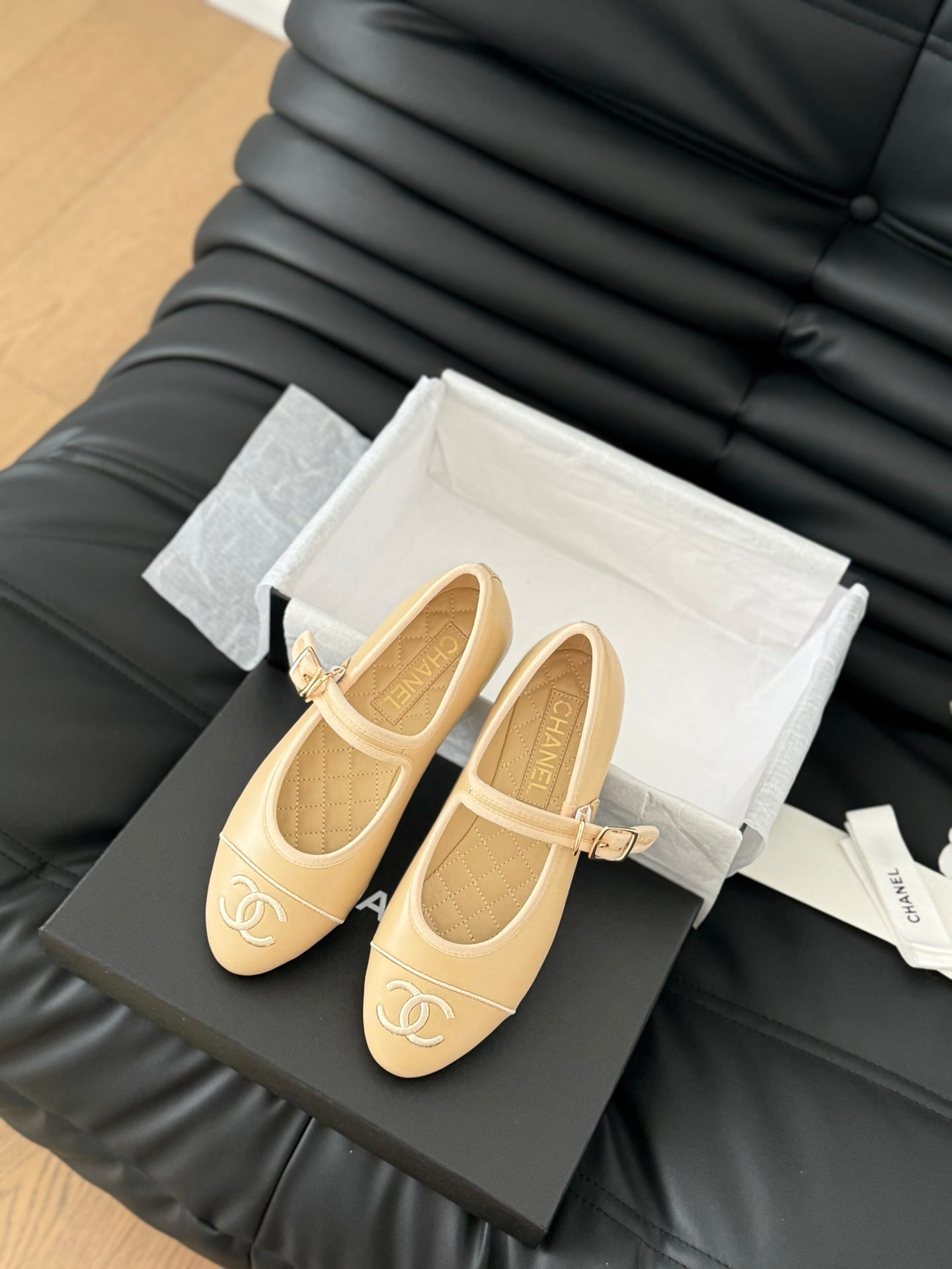 MARY JANE SHOES IN DARK CREAM LAMBSKIN - 35