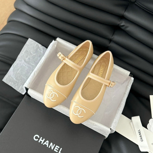 MARY JANE SHOES IN DARK CREAM LAMBSKIN - 35