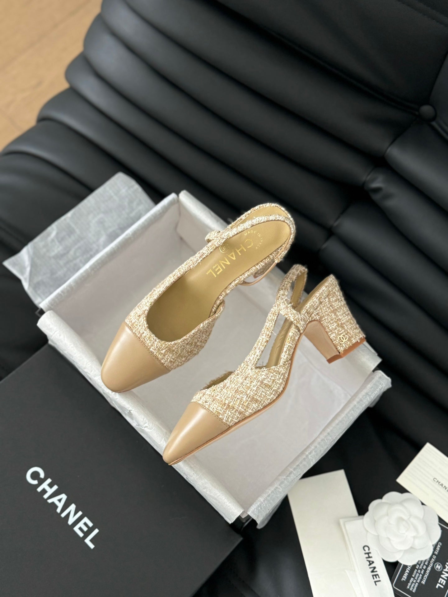 CLASSIC HIGH SLINGBACK CORN YELLOW TWEEDS AND CALFSKIN - 35