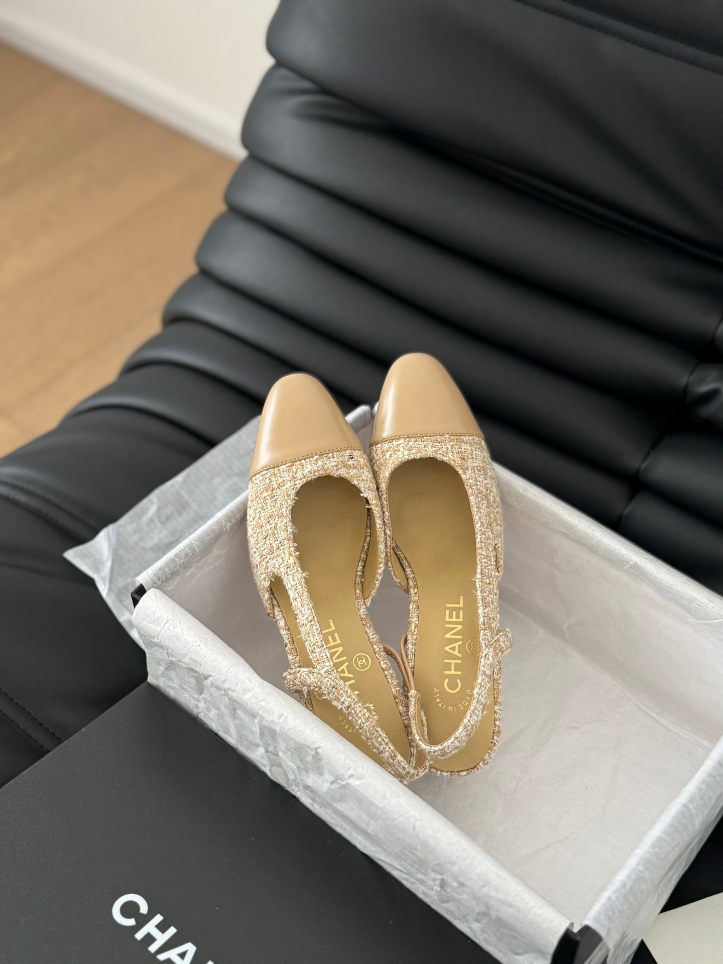 CLASSIC HIGH SLINGBACK CORN YELLOW TWEEDS AND CALFSKIN - 35