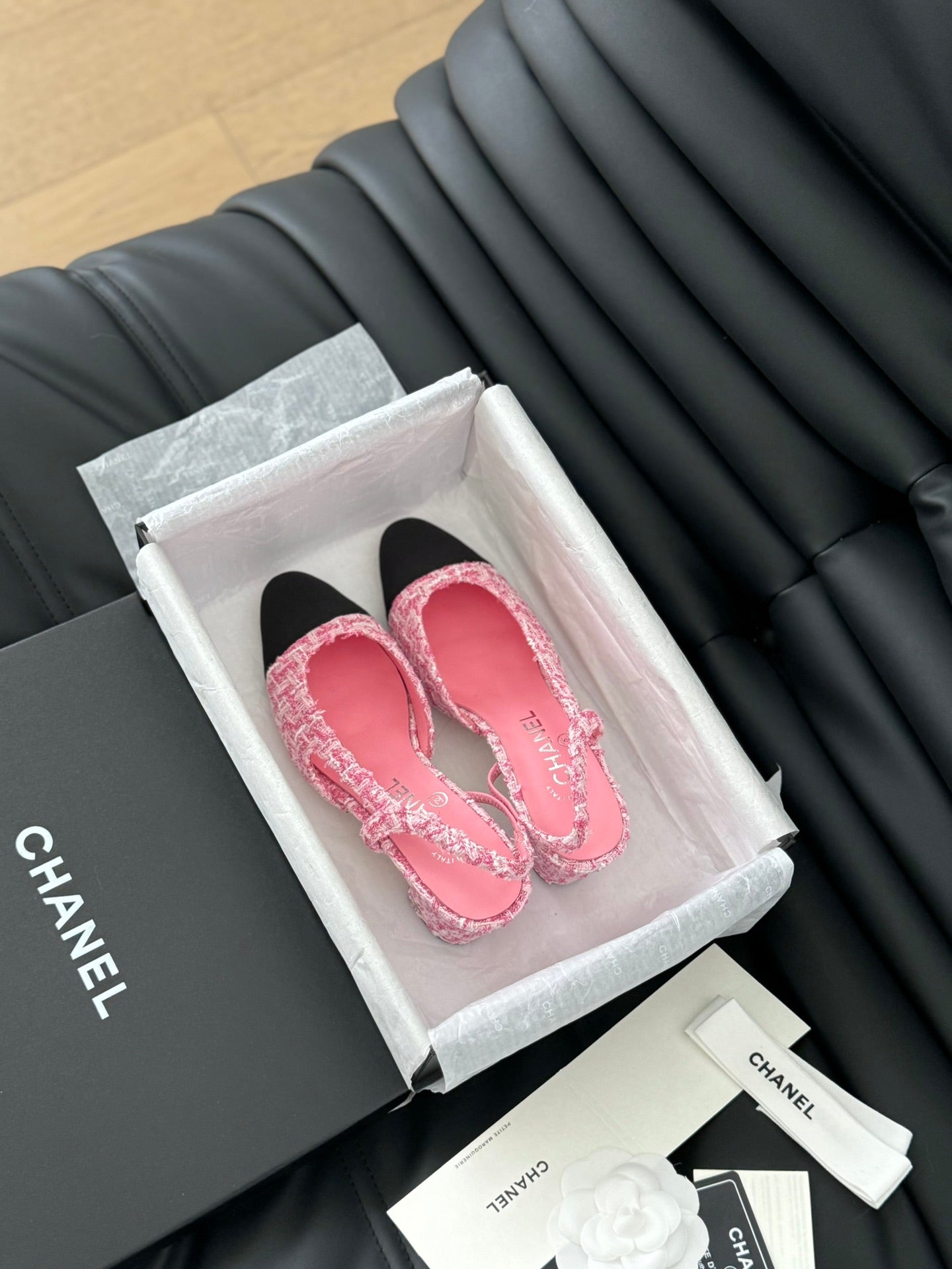 HIGH SLINGBACK IN LIGHT PINK TWEED AND BLACK LAMBSKIN - 35