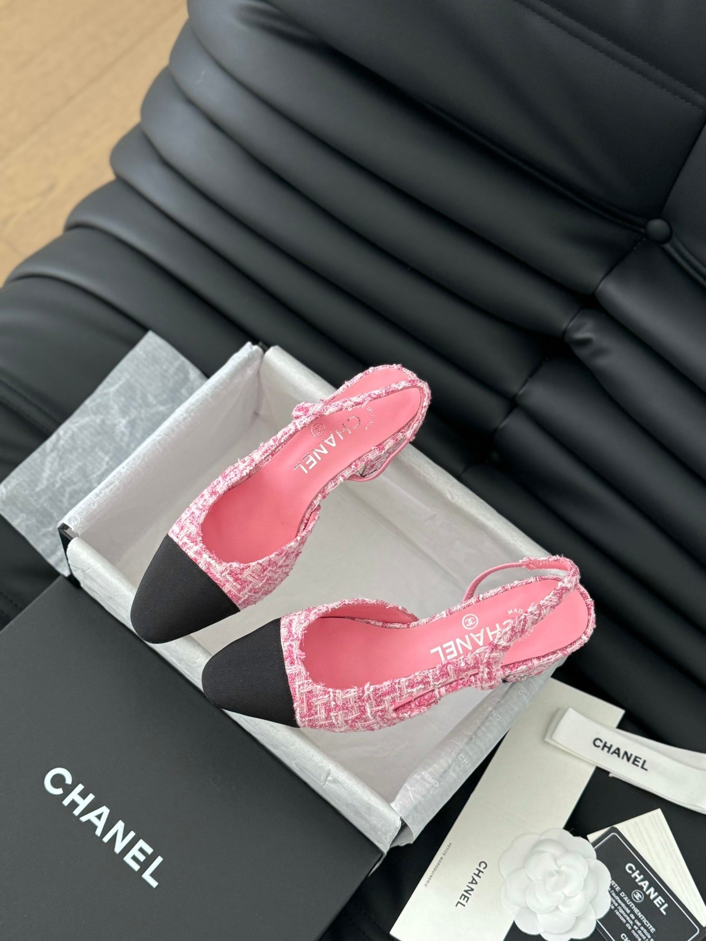 HIGH SLINGBACK IN LIGHT PINK TWEED AND BLACK LAMBSKIN - 35
