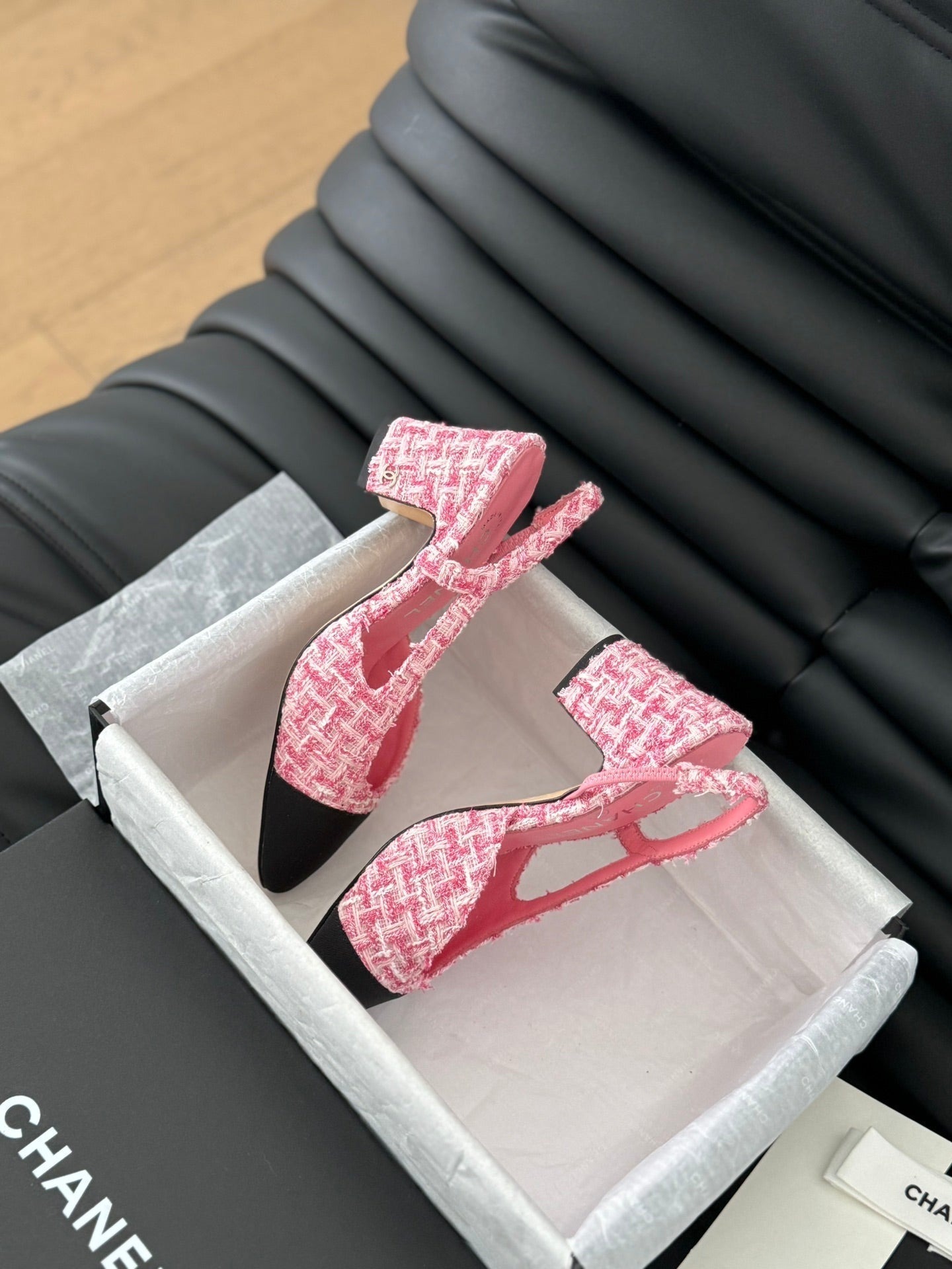 HIGH SLINGBACK IN LIGHT PINK TWEED AND BLACK LAMBSKIN - 35