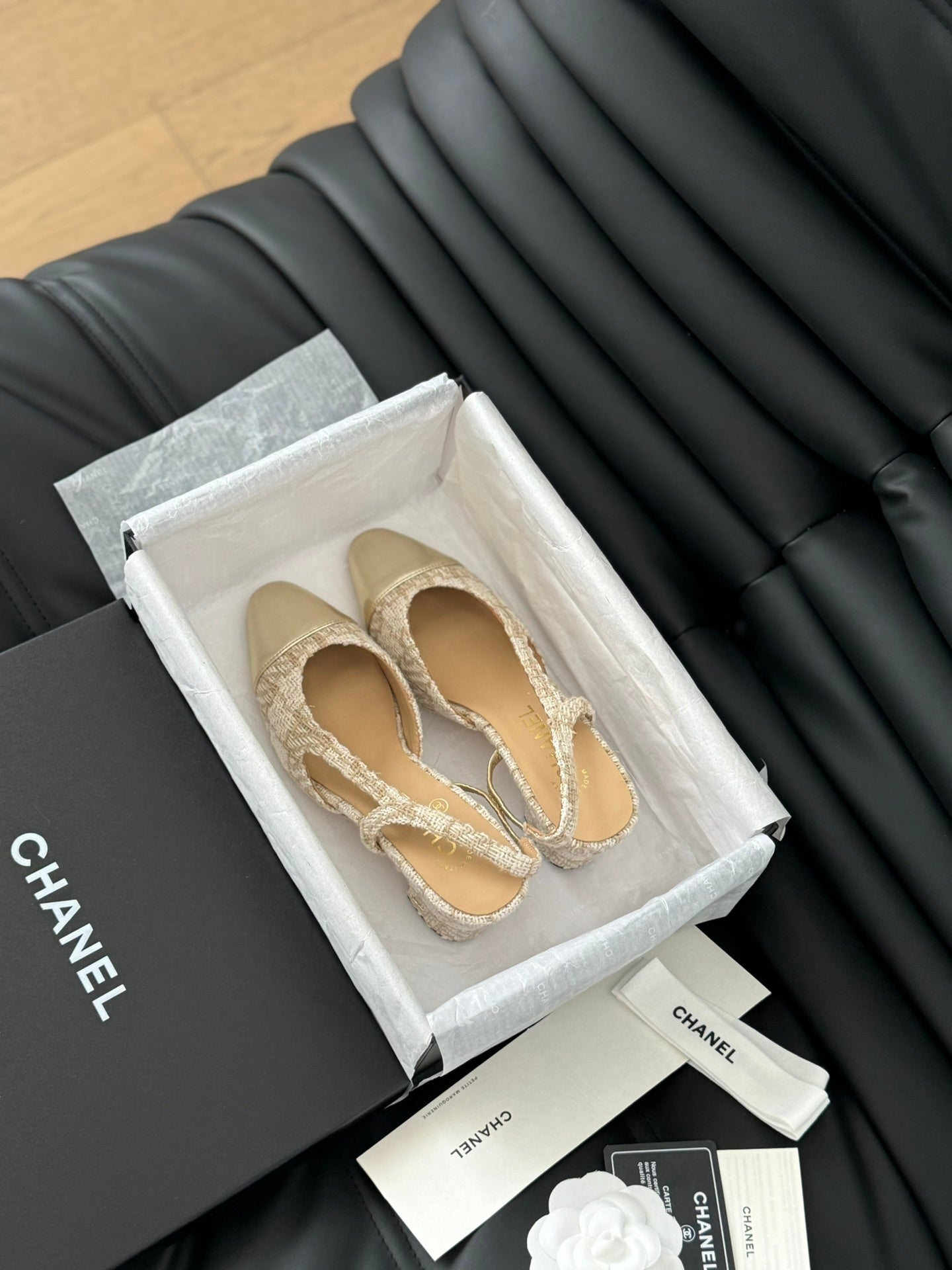 HIGH SLINGBACK IN BEIGE CREAM TWEED AND GOLDEN LAMBSKIN - 35