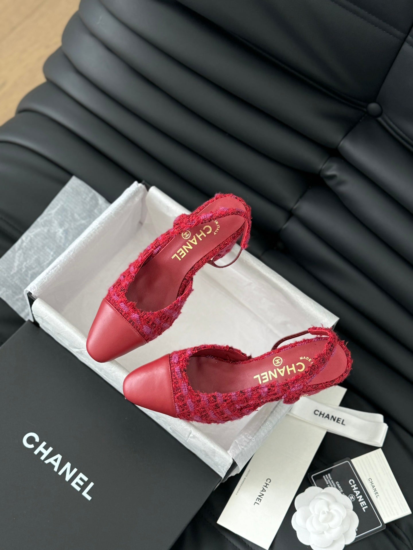 HIGH SLINGBACK IN RUBY RED TWEED AND LAMBSKIN - 35