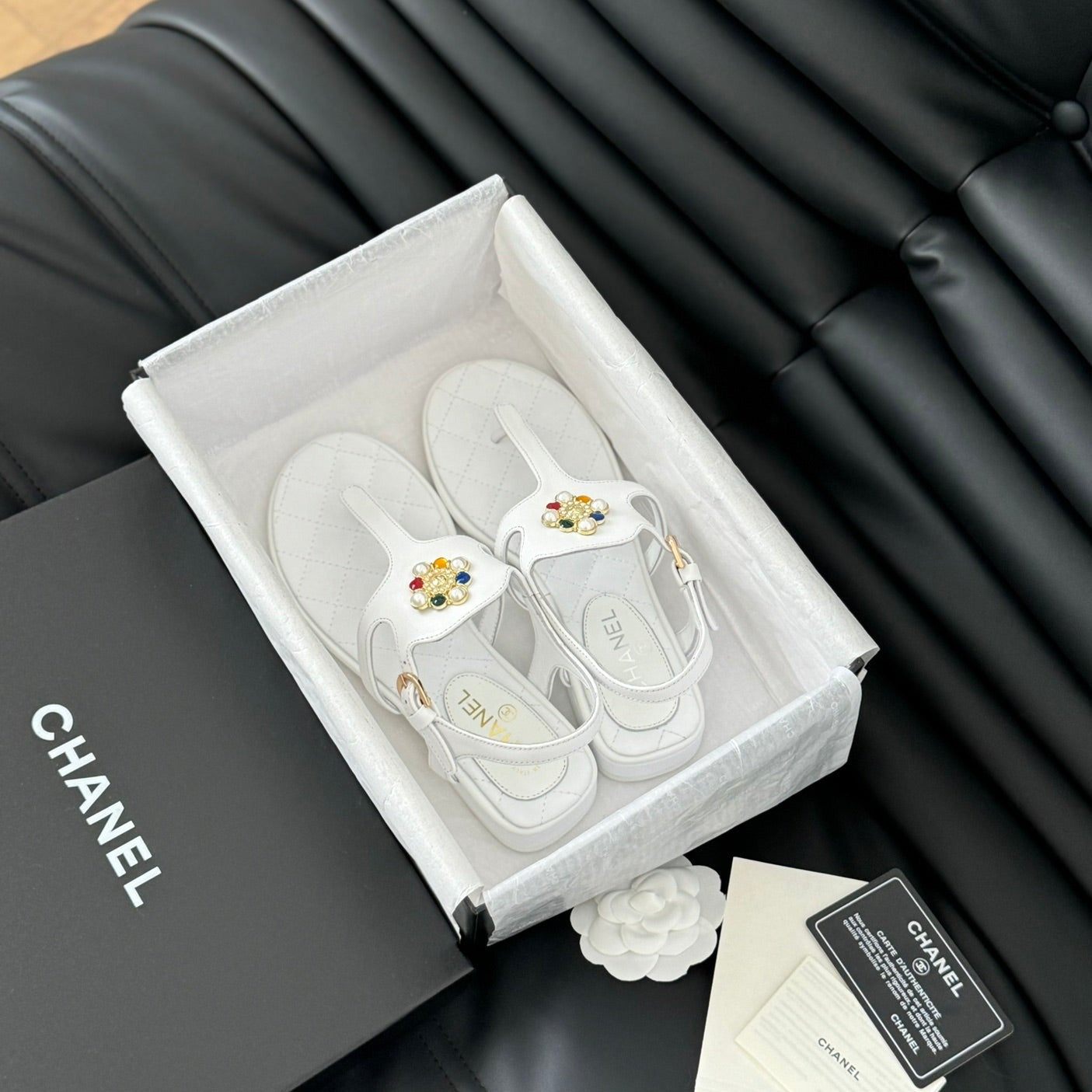 Double C Classic One-Strap Sandals White Lambskin - 35