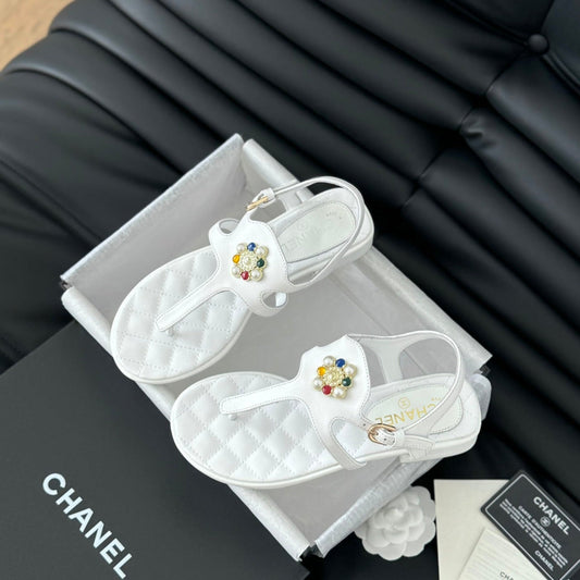 Double C Classic One-Strap Sandals White Lambskin - 35