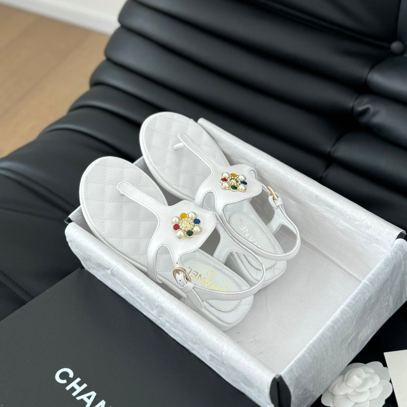 Double C Classic One-Strap Sandals White Lambskin - 35
