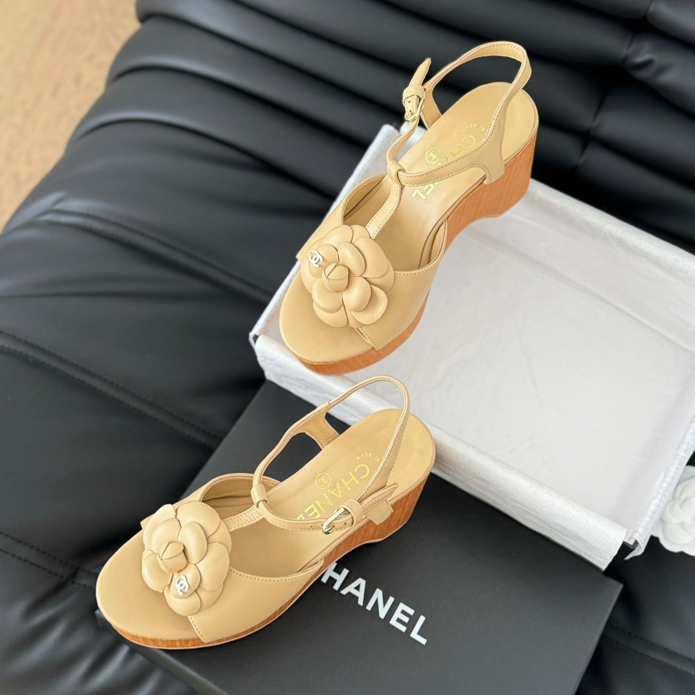 Double C New Wood Grain Platform Sandal  Tan Brown Lambskin - 35