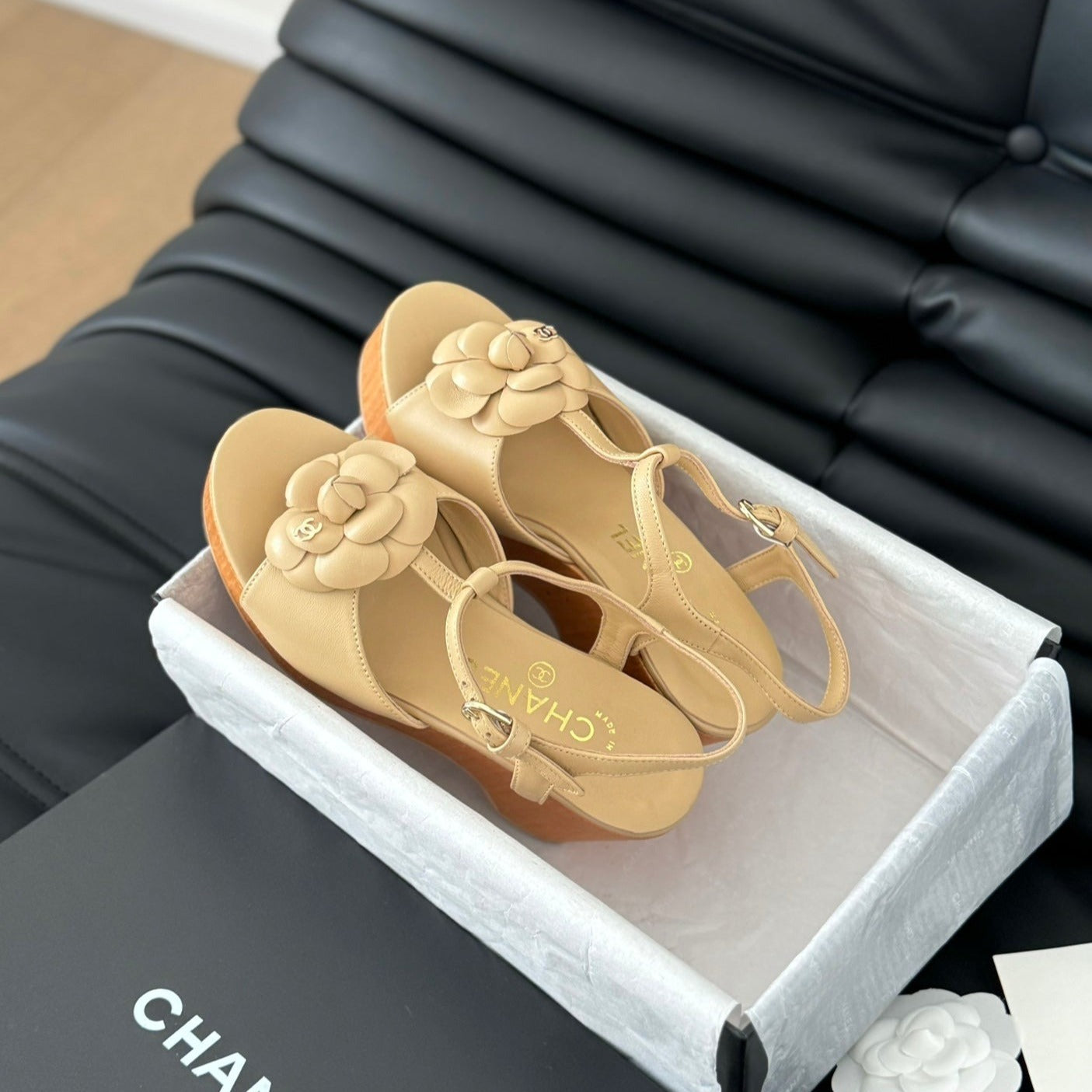 Double C New Wood Grain Platform Sandal  Tan Brown Lambskin - 35
