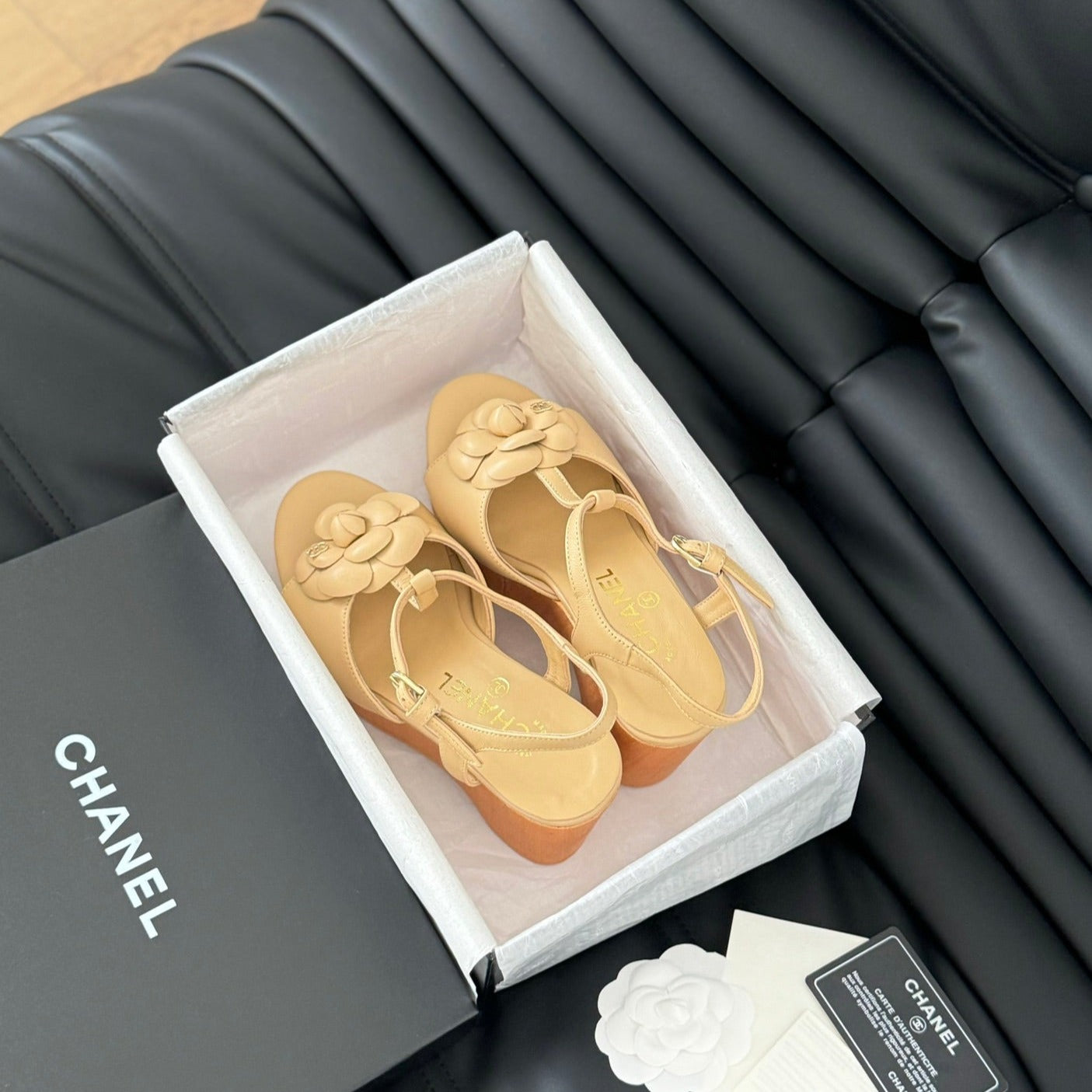 Double C New Wood Grain Platform Sandal  Tan Brown Lambskin - 35
