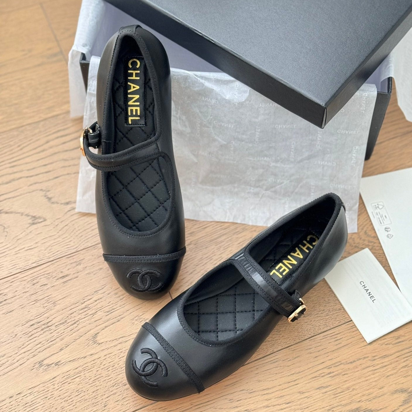 Double C Marry Jane Shoes Black Lambskin - 35