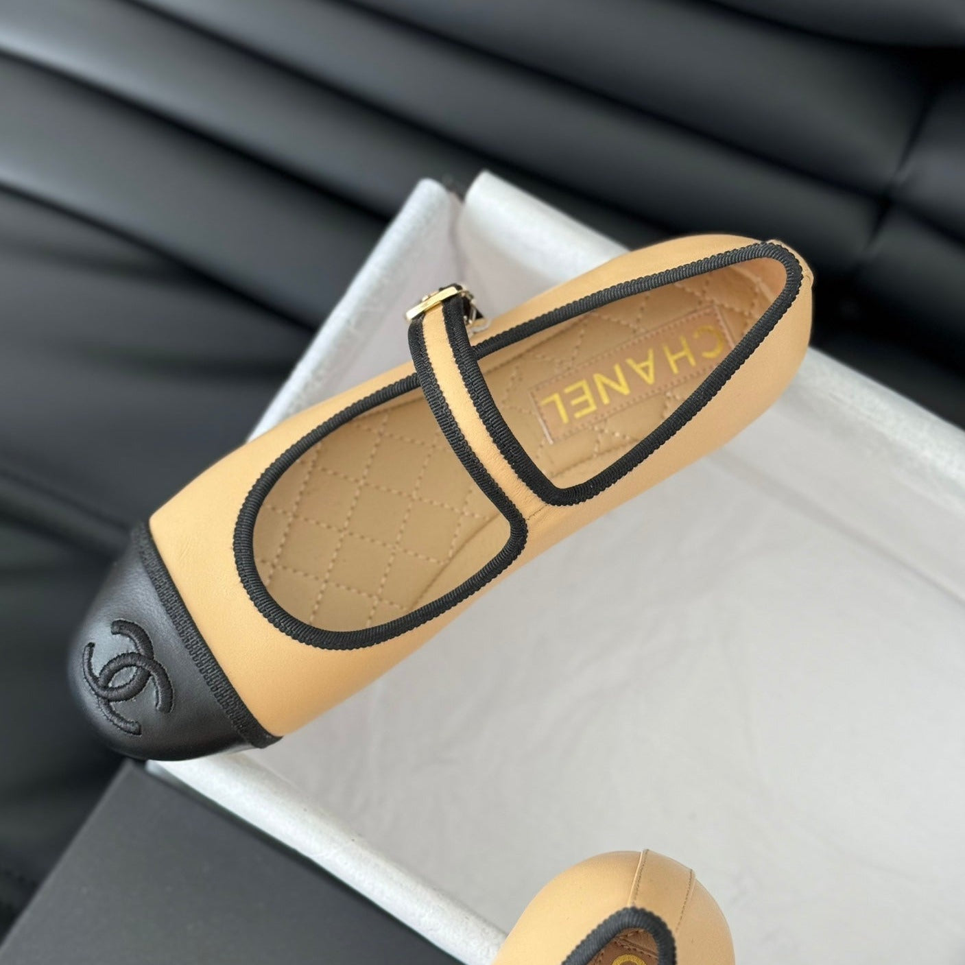 Double C Marry Jane Shoes Yellow Cream Lambskin - 35